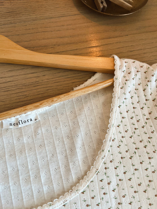 Dainty Neuflora Blouse (XL)
