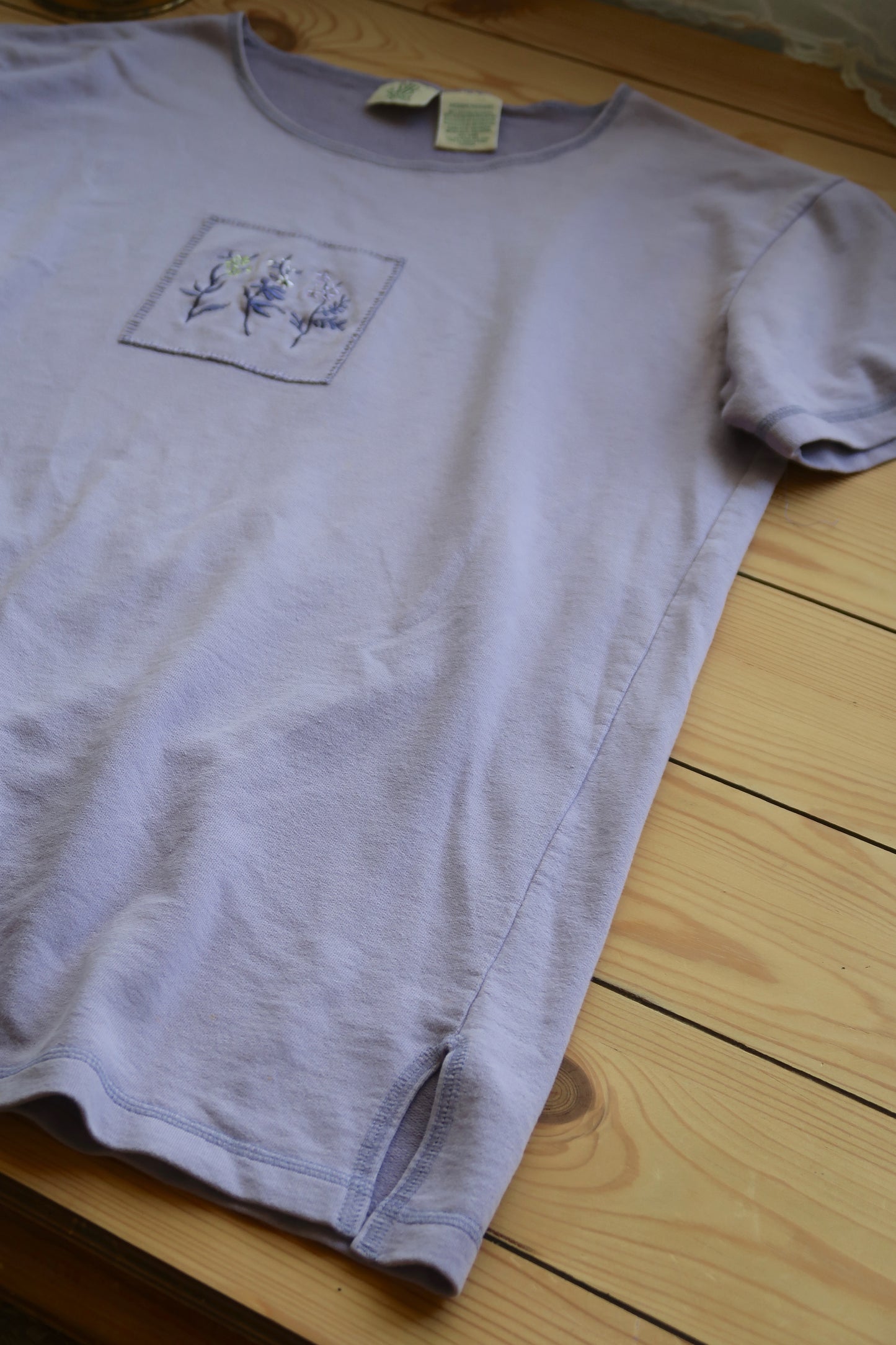 Vintage Tee (L/XL)