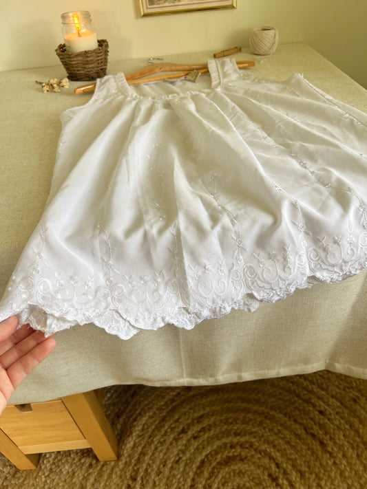 Dainty Tank (L)