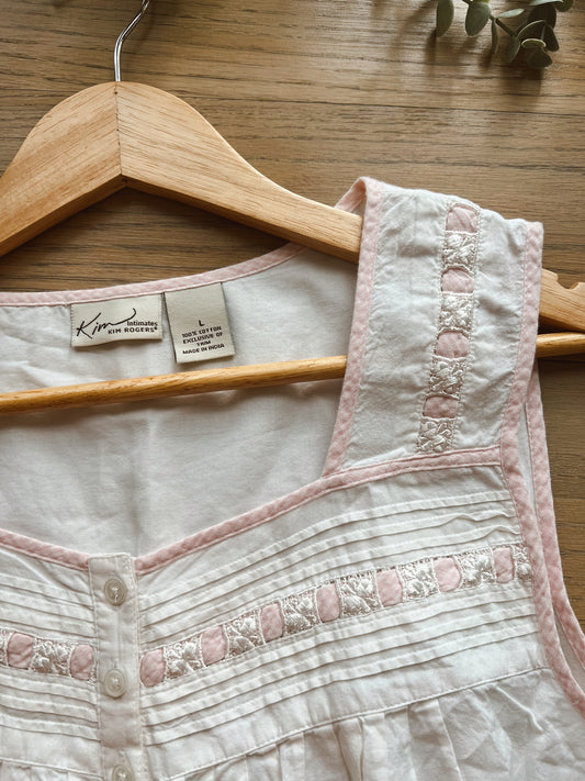 Vintage Nightgown (L)