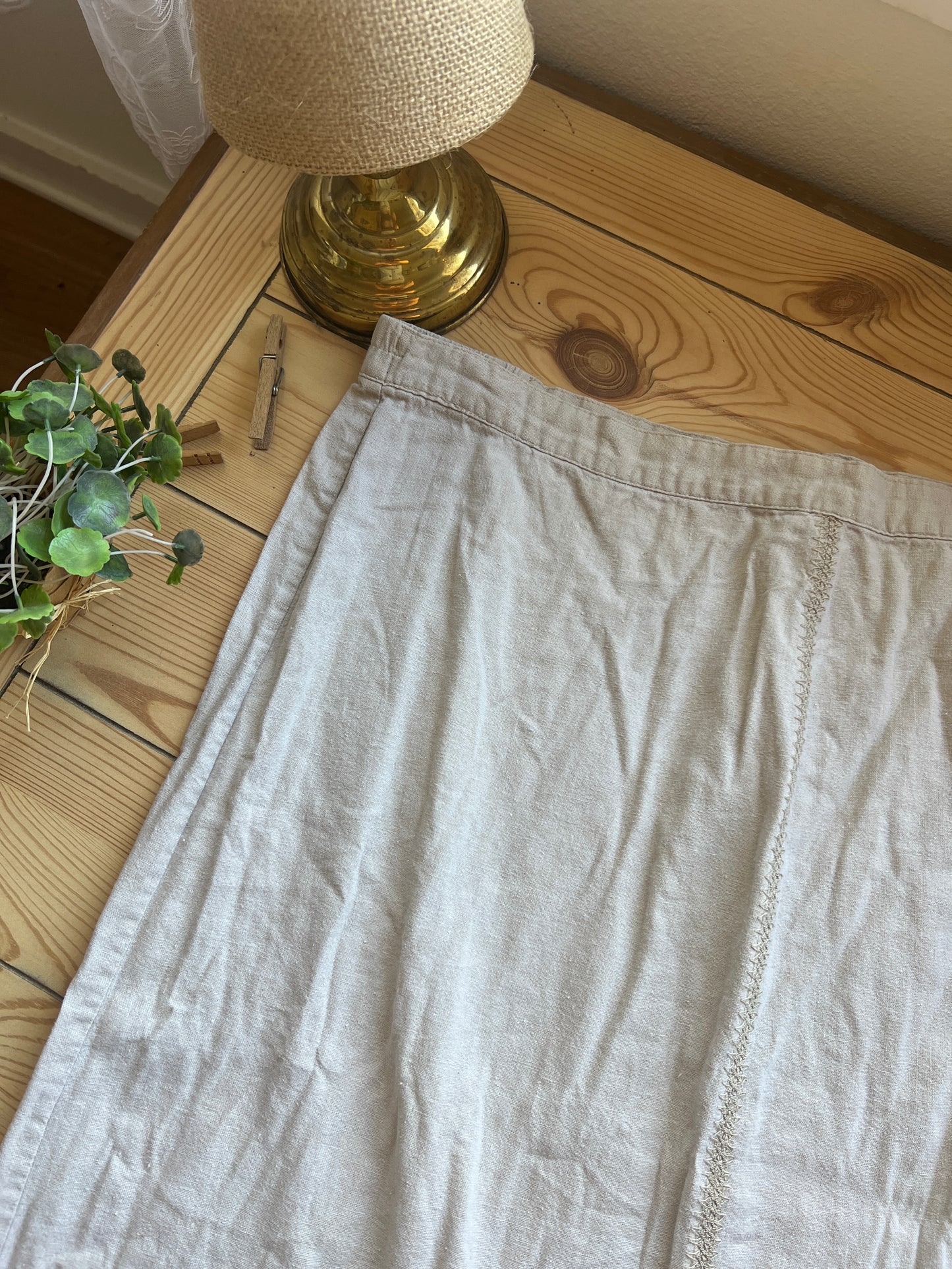 Linen Skirt (2X)