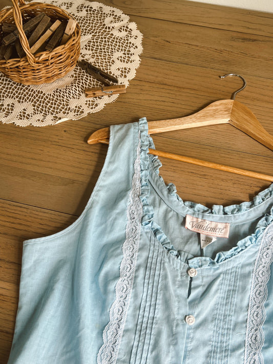 Dainty Vintage Tank (L)