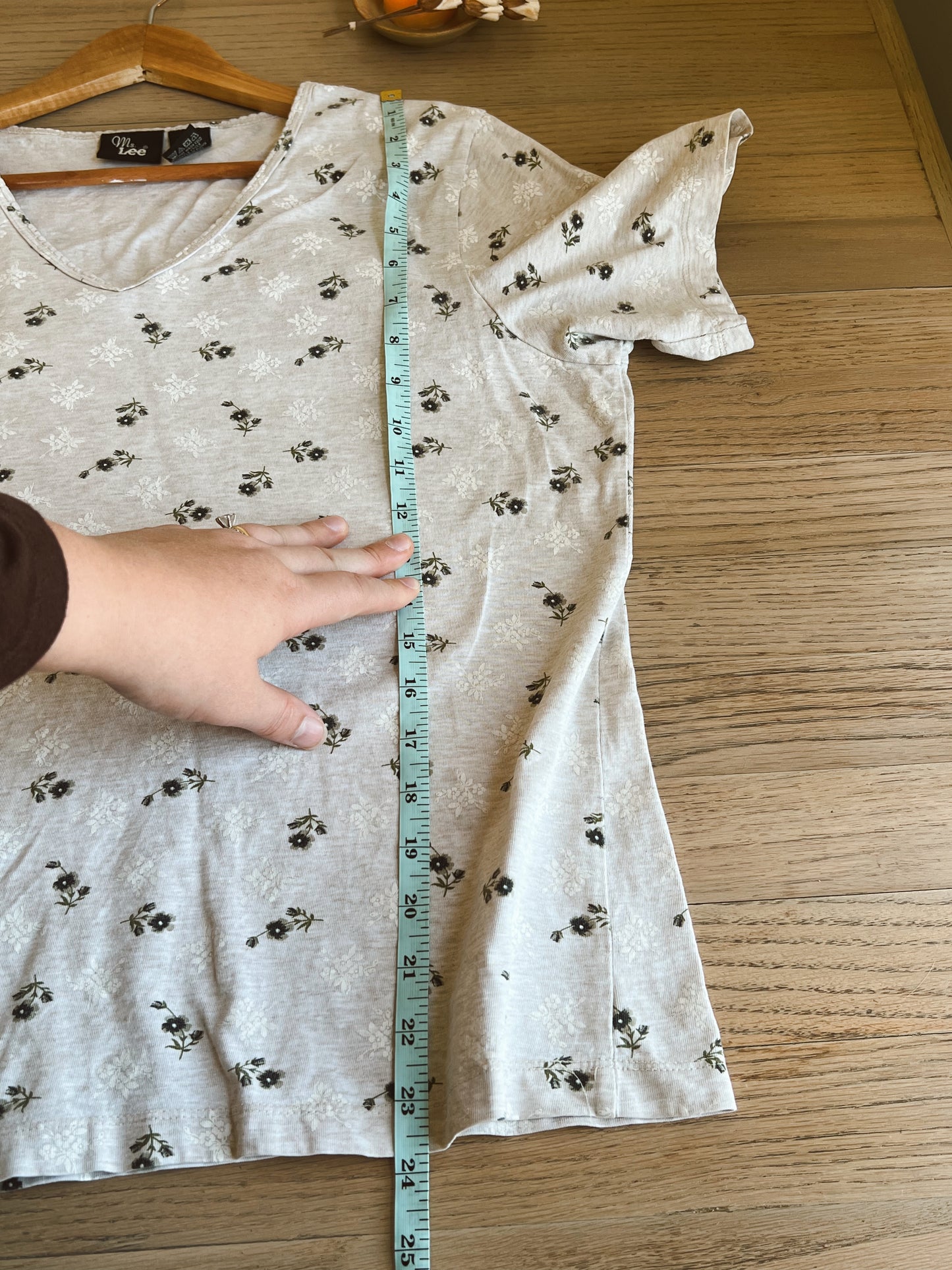 Precious Ms. Lee Floral Tee (XL)