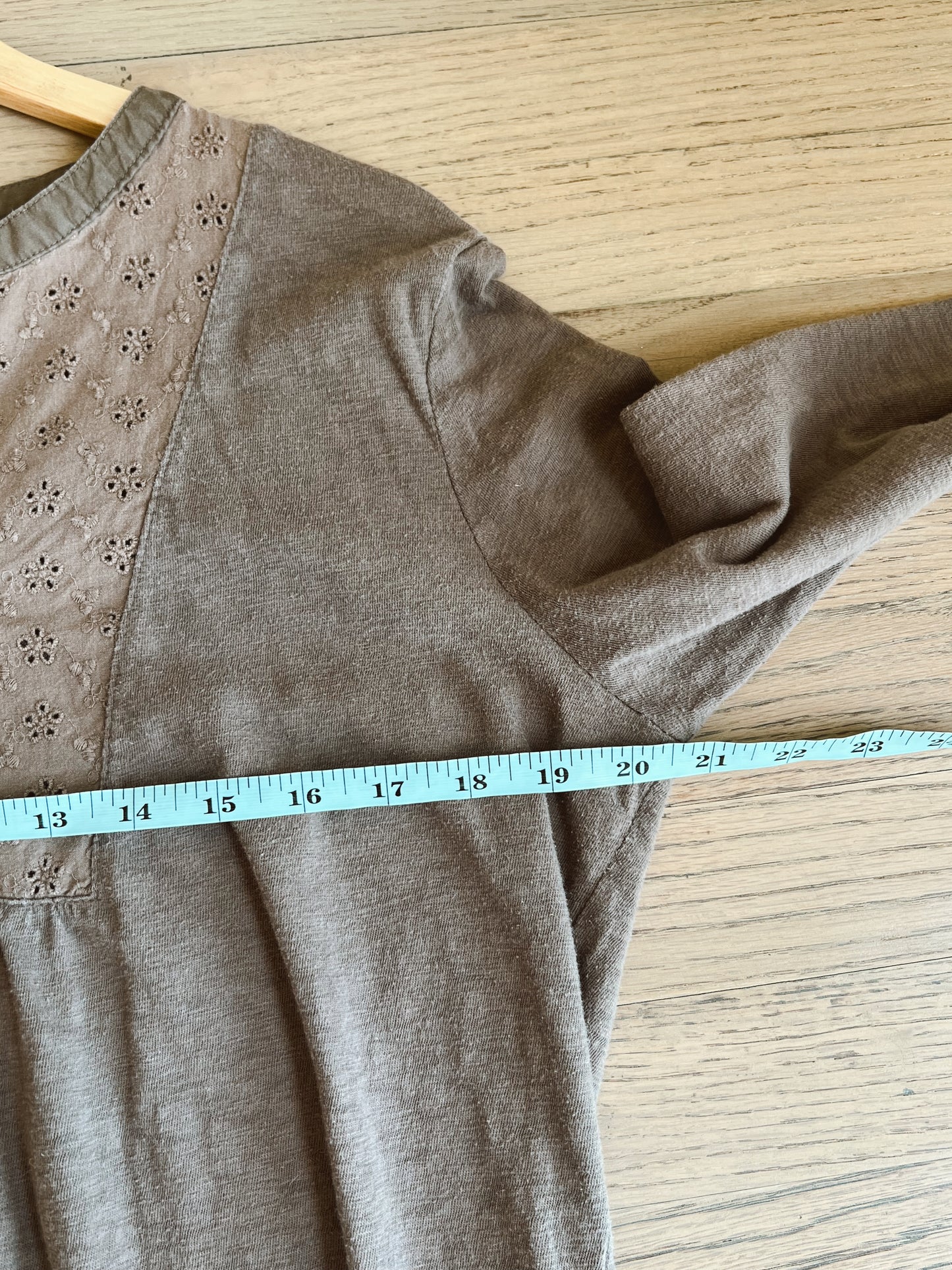 Dainty Brown Blouse (L 12-14)