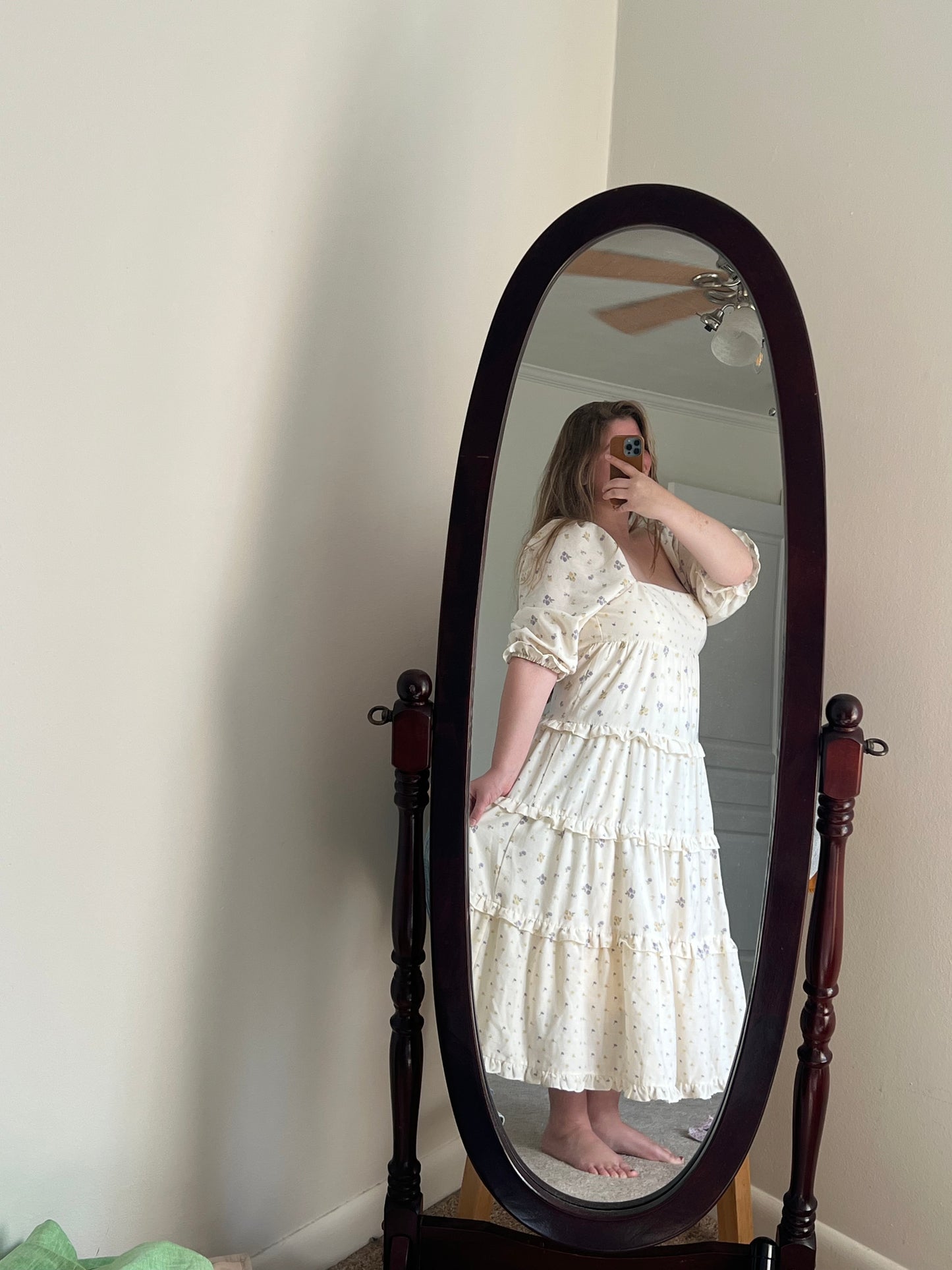 Gorgeous Floral Dress (L)