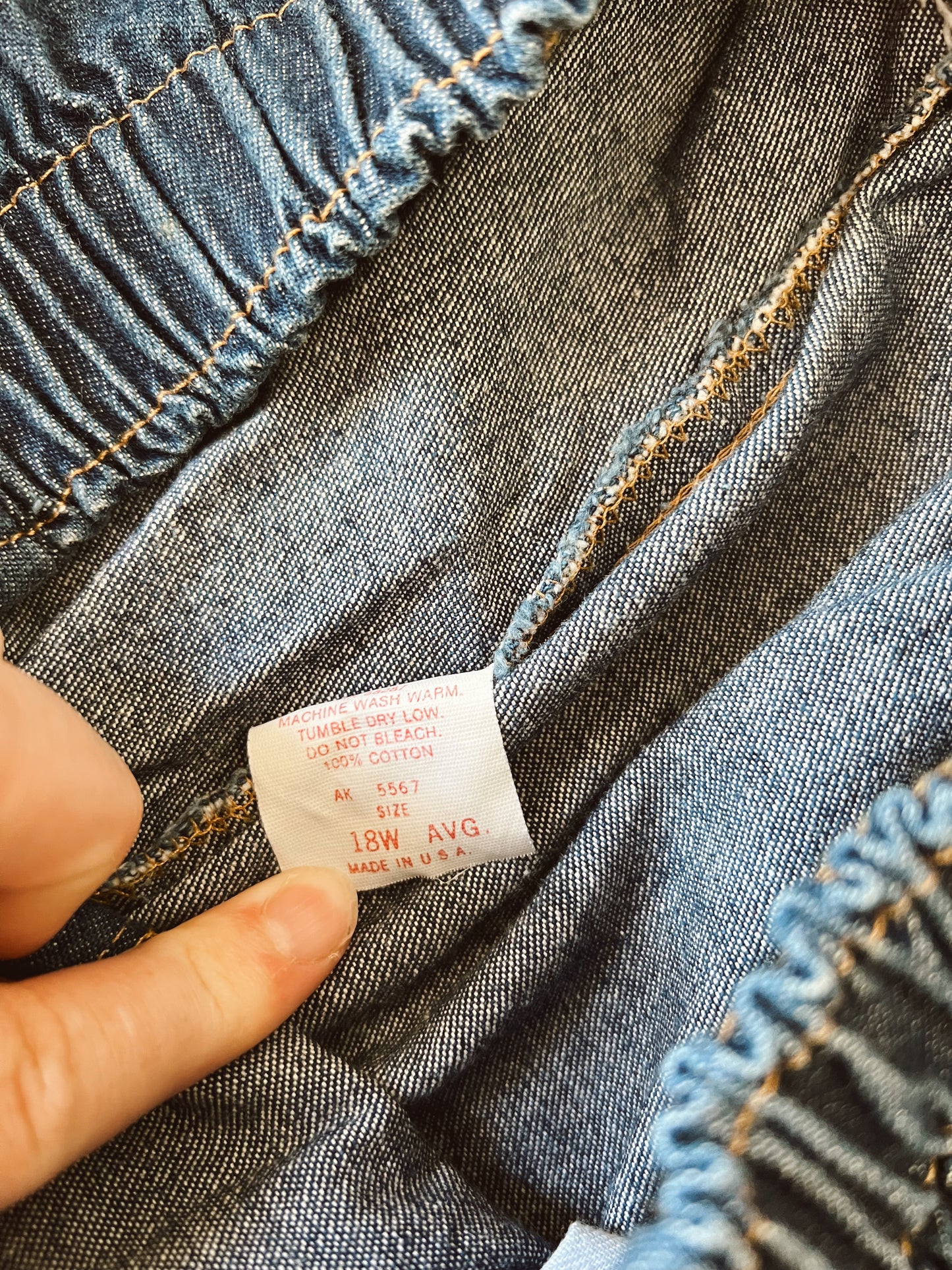 Adorable Denim Shorts(26-29”W)
