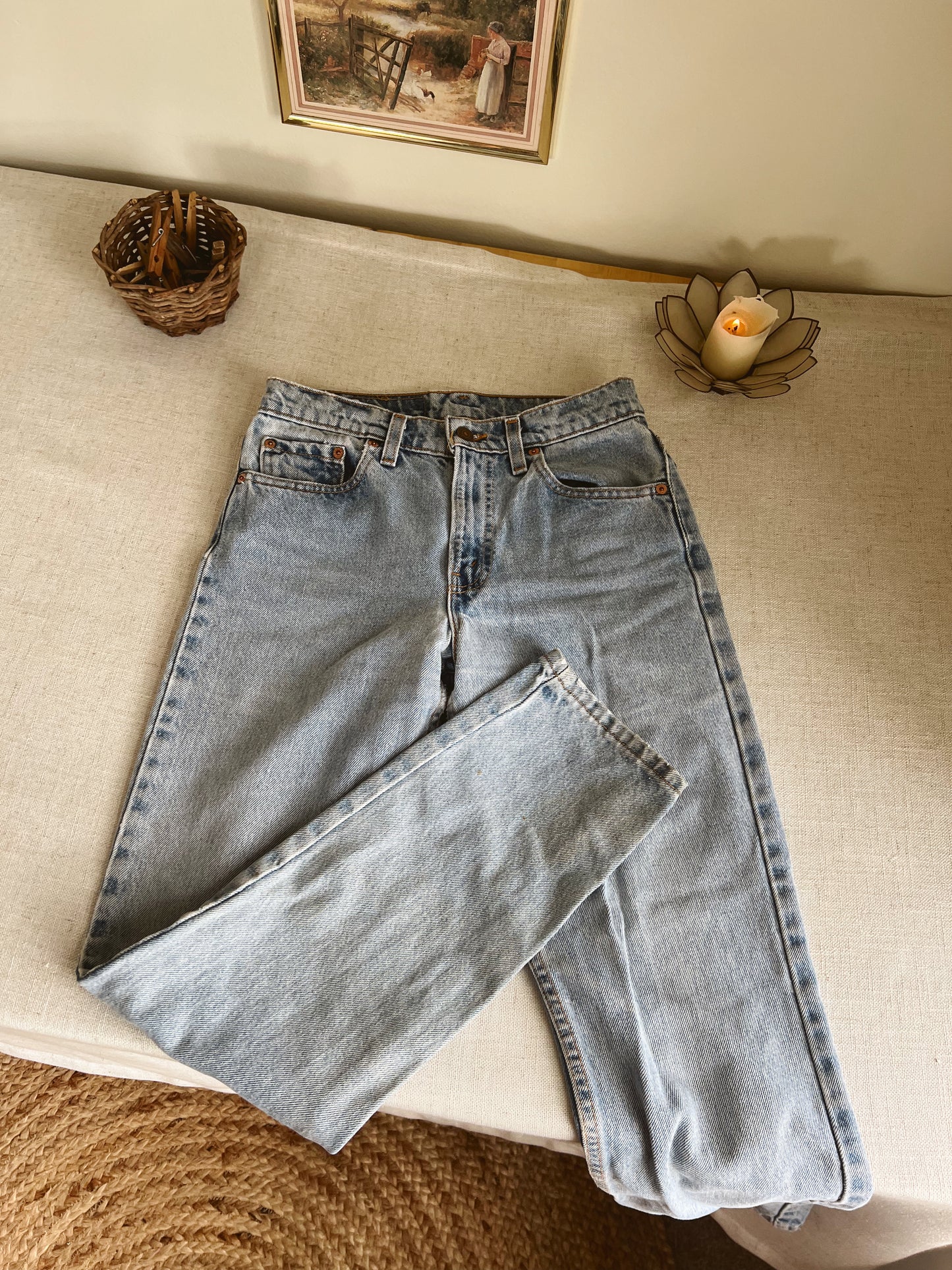 Vintage Lightwash Levi’s (W29”)