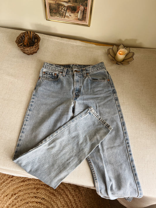 Vintage Lightwash Levi’s (W29”)