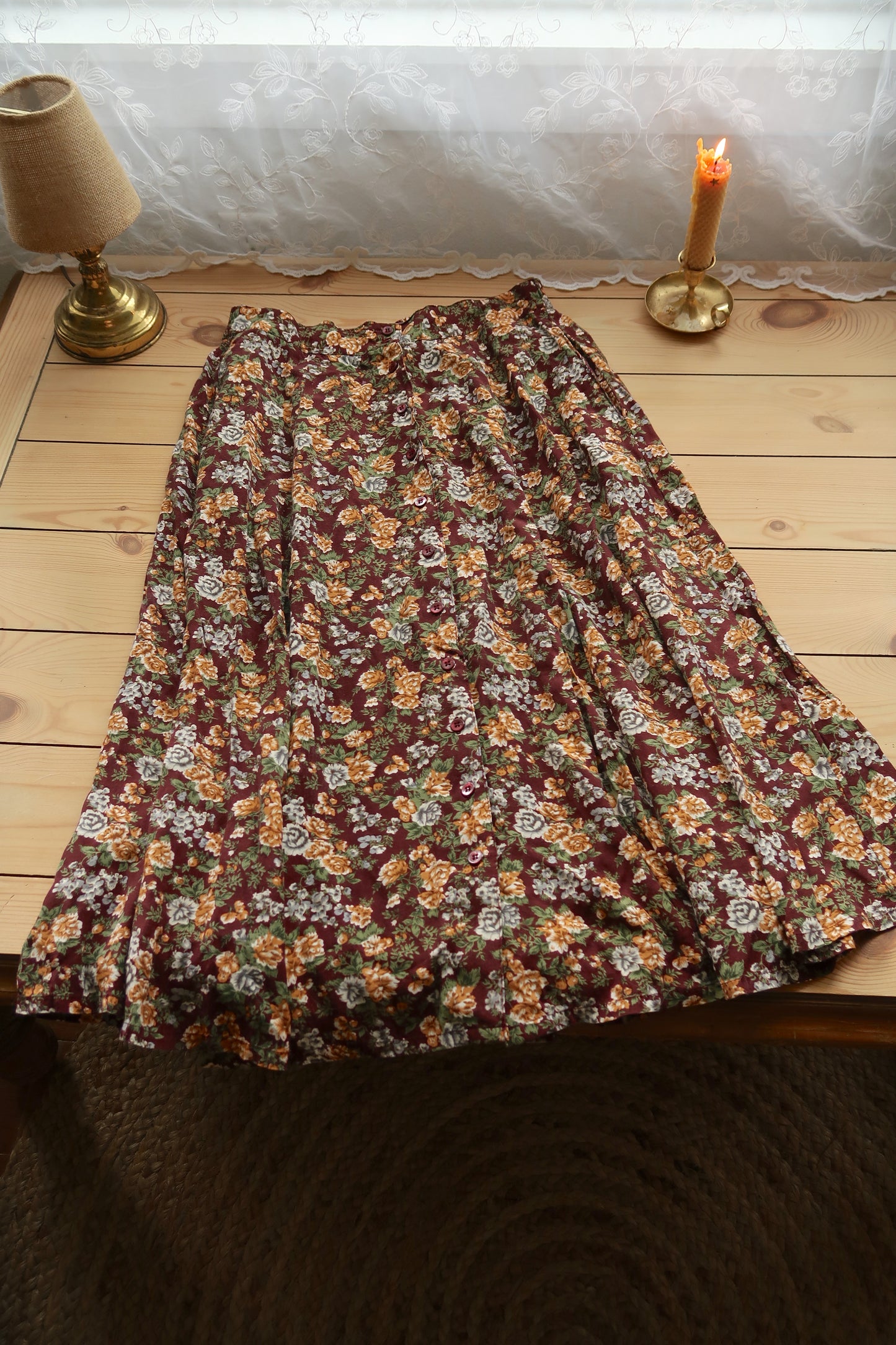 Vintage Floral Skirt (14/16)