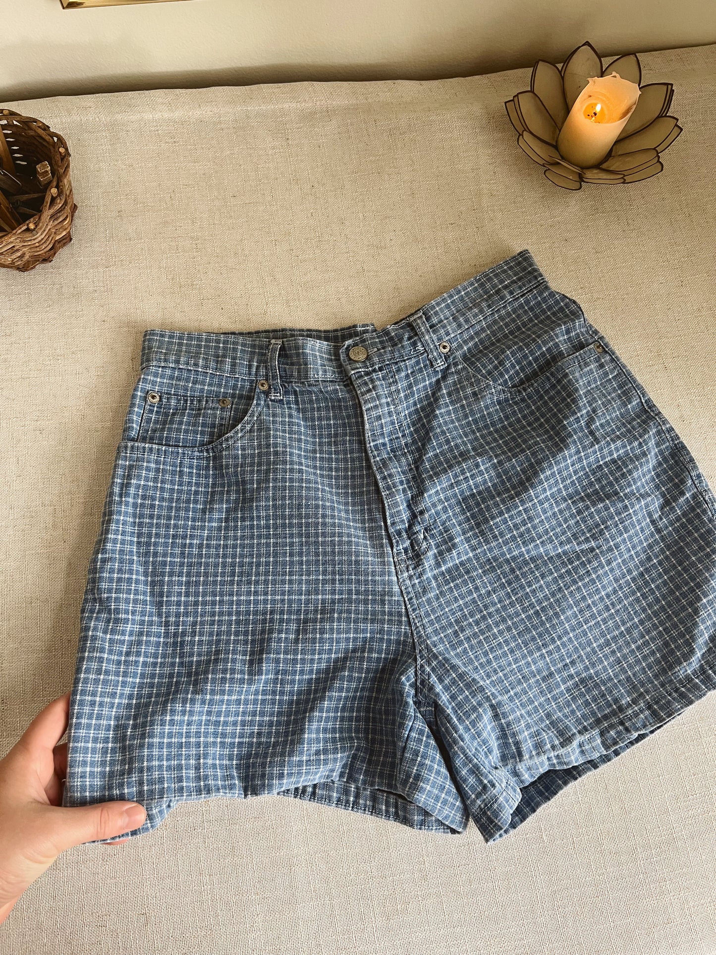 Vtg Bill Blass Denim Shorts (W30”)
