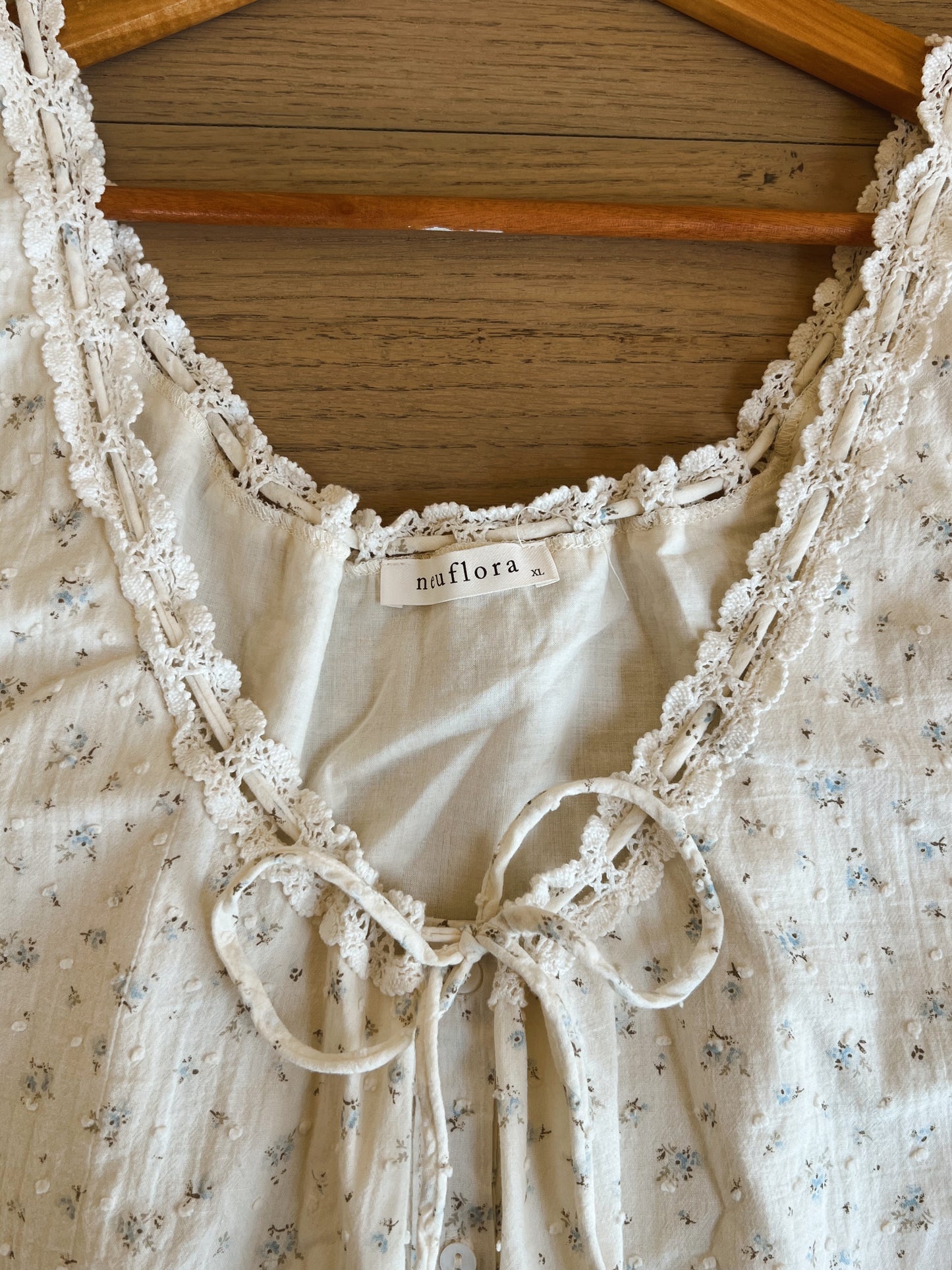 Dainty Neuflora Tank (XL)