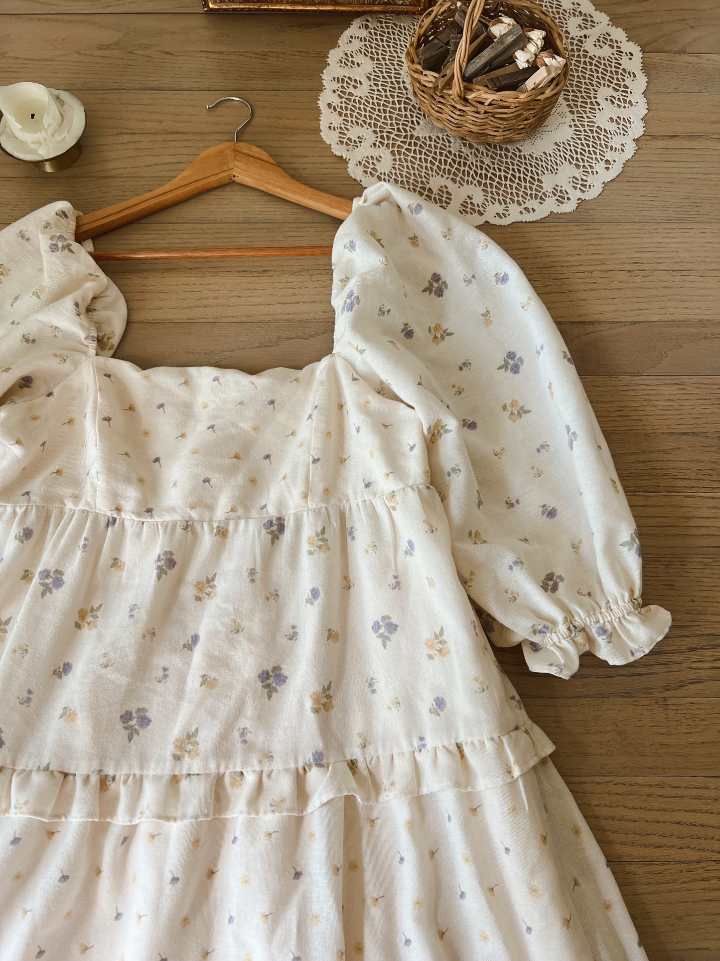 Gorgeous Floral Dress (L)