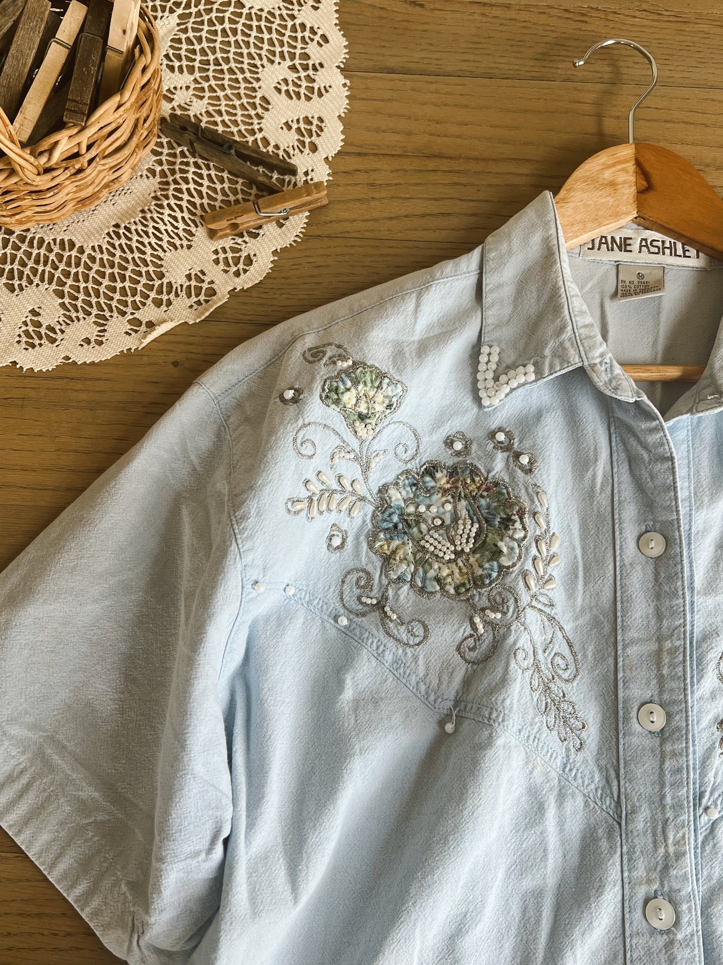 Vintage Light Wash Button Up (M)