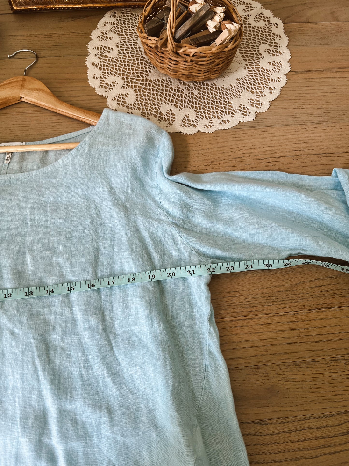 Gorgeous Linen Blouse (XL)