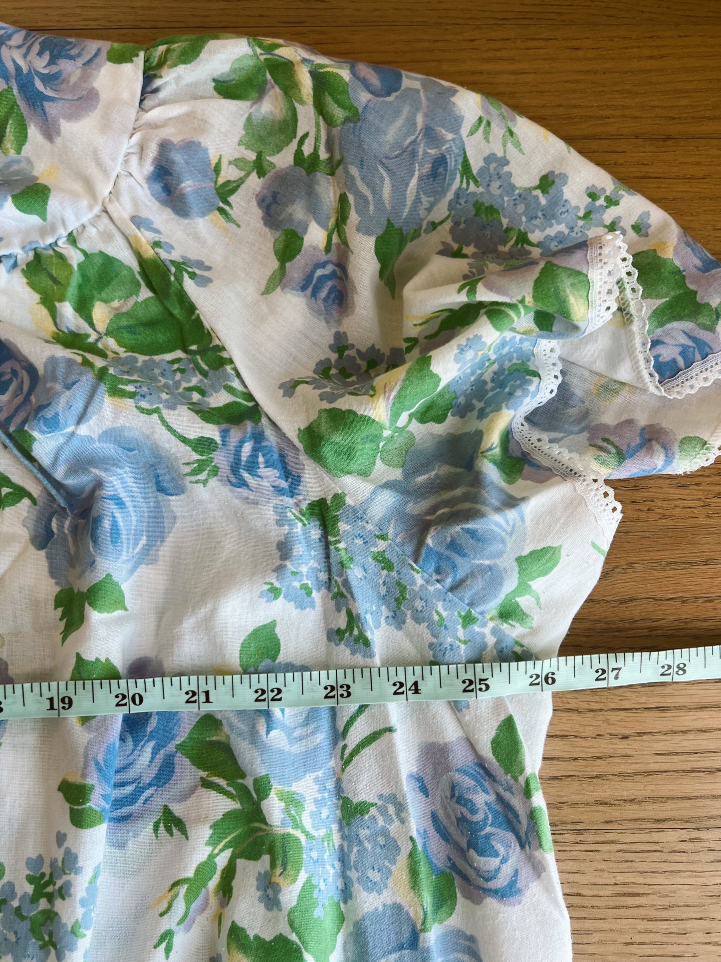 Beautiful Floral Nightgown (2X/3X)