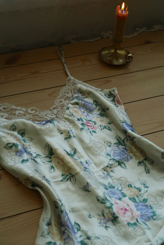 Vintage Nightgown (M)