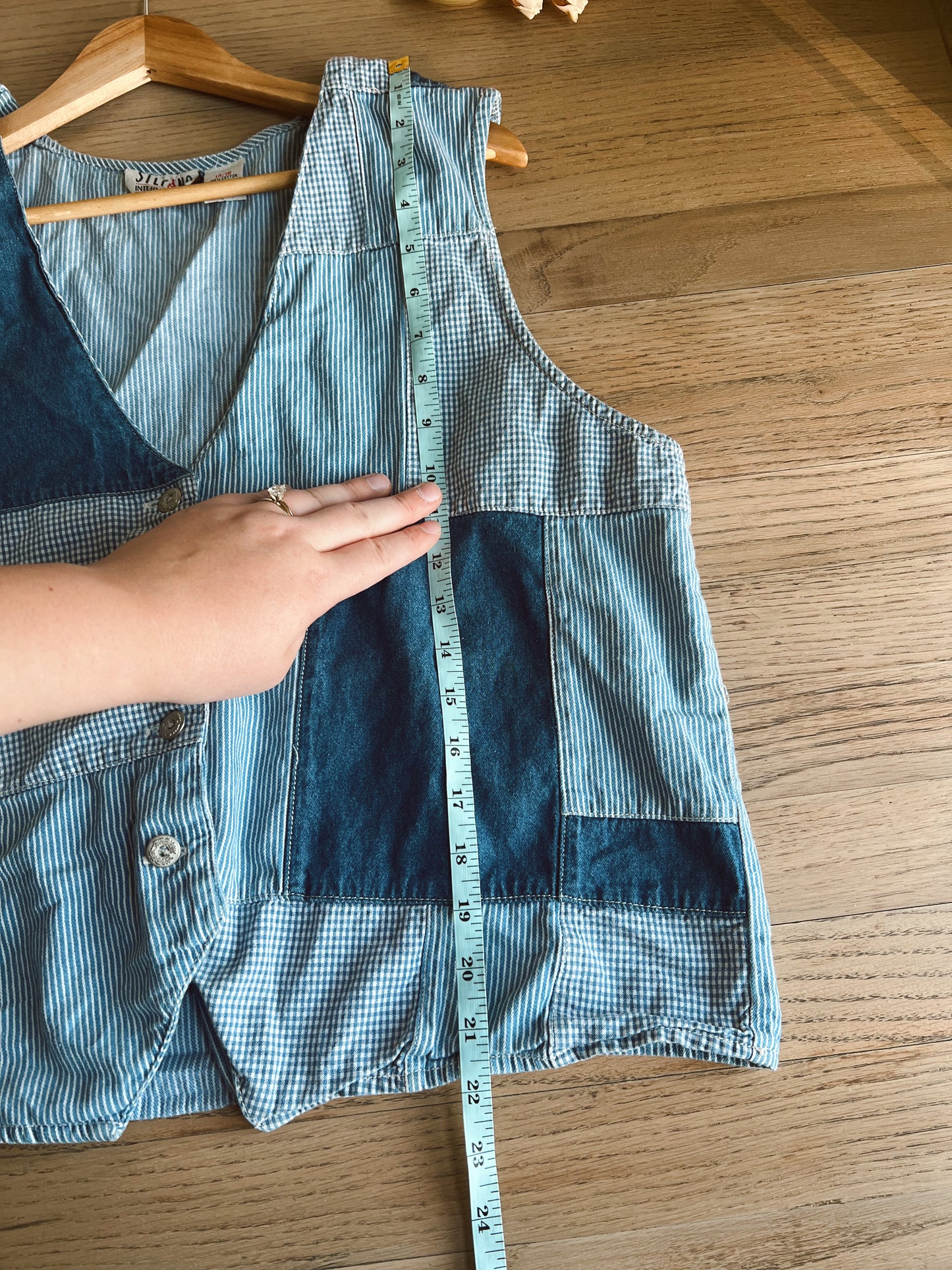 Vintage Patchwork Denim Vest (14/16)