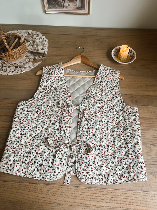 Adorable Floral Vest (M)
