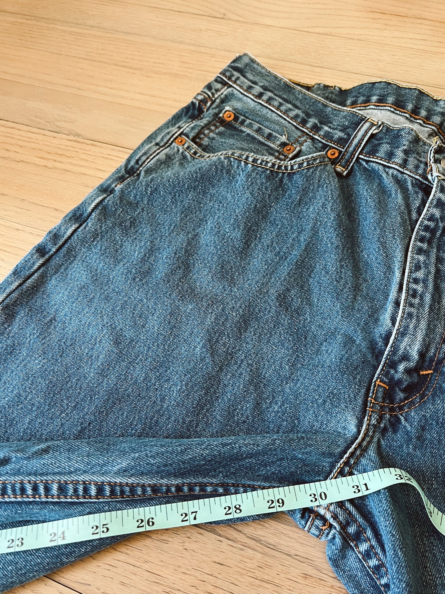 Vtg 550 Levi’s (36”W)