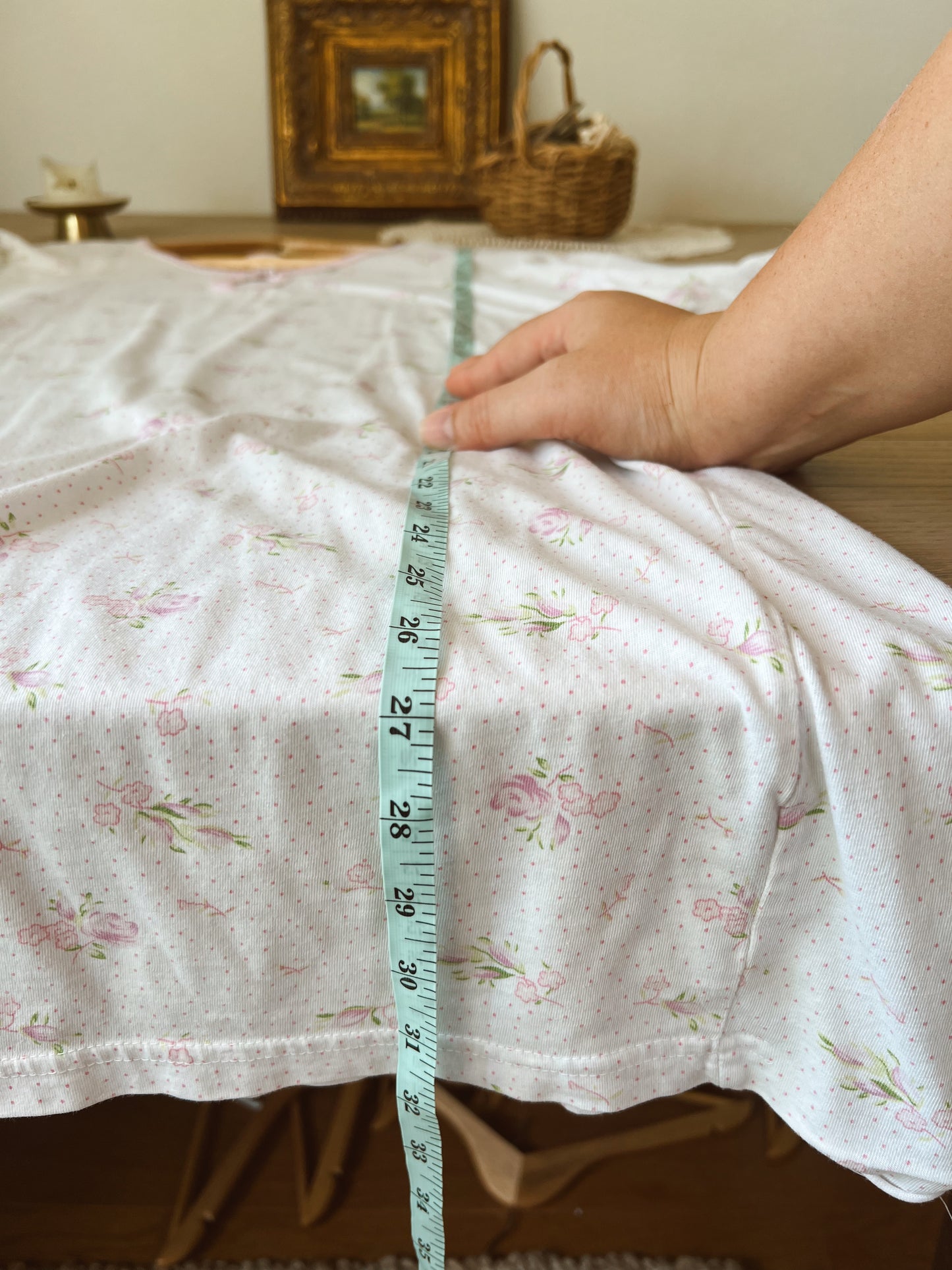 Dainty Floral Nightgown (L)