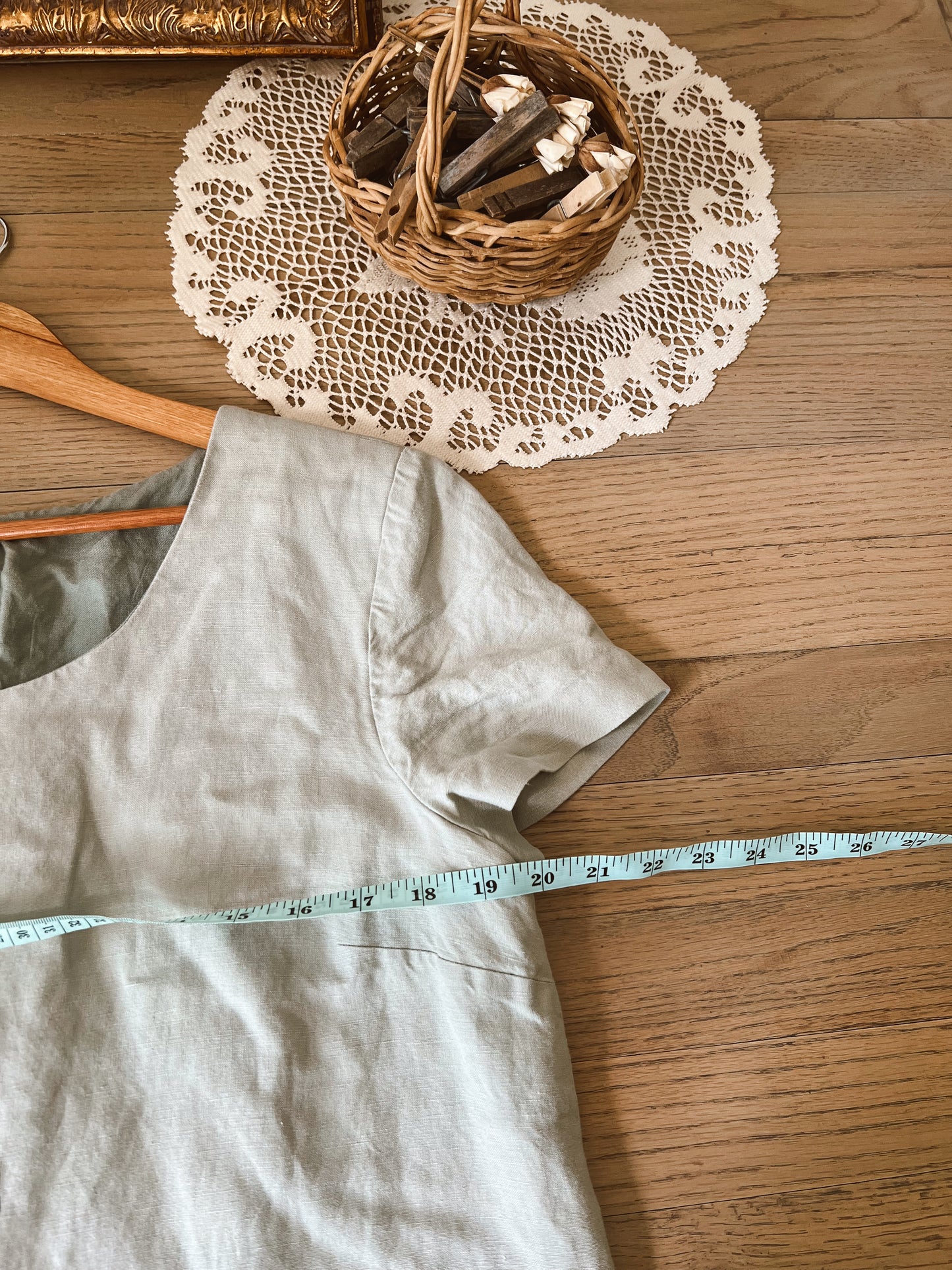Beautiful Vintage Dress (L)