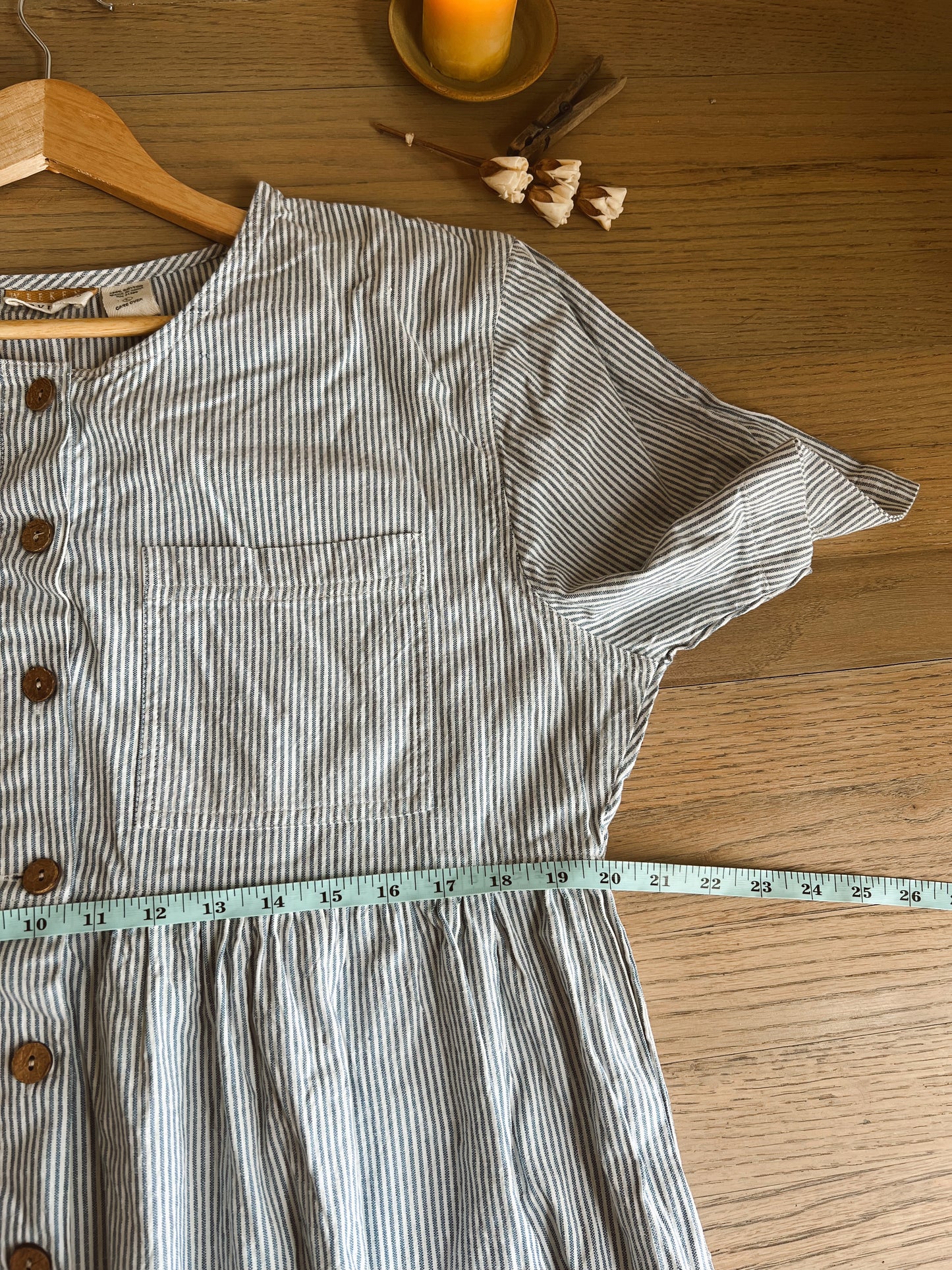 Beautiful Vintage Dress (L)