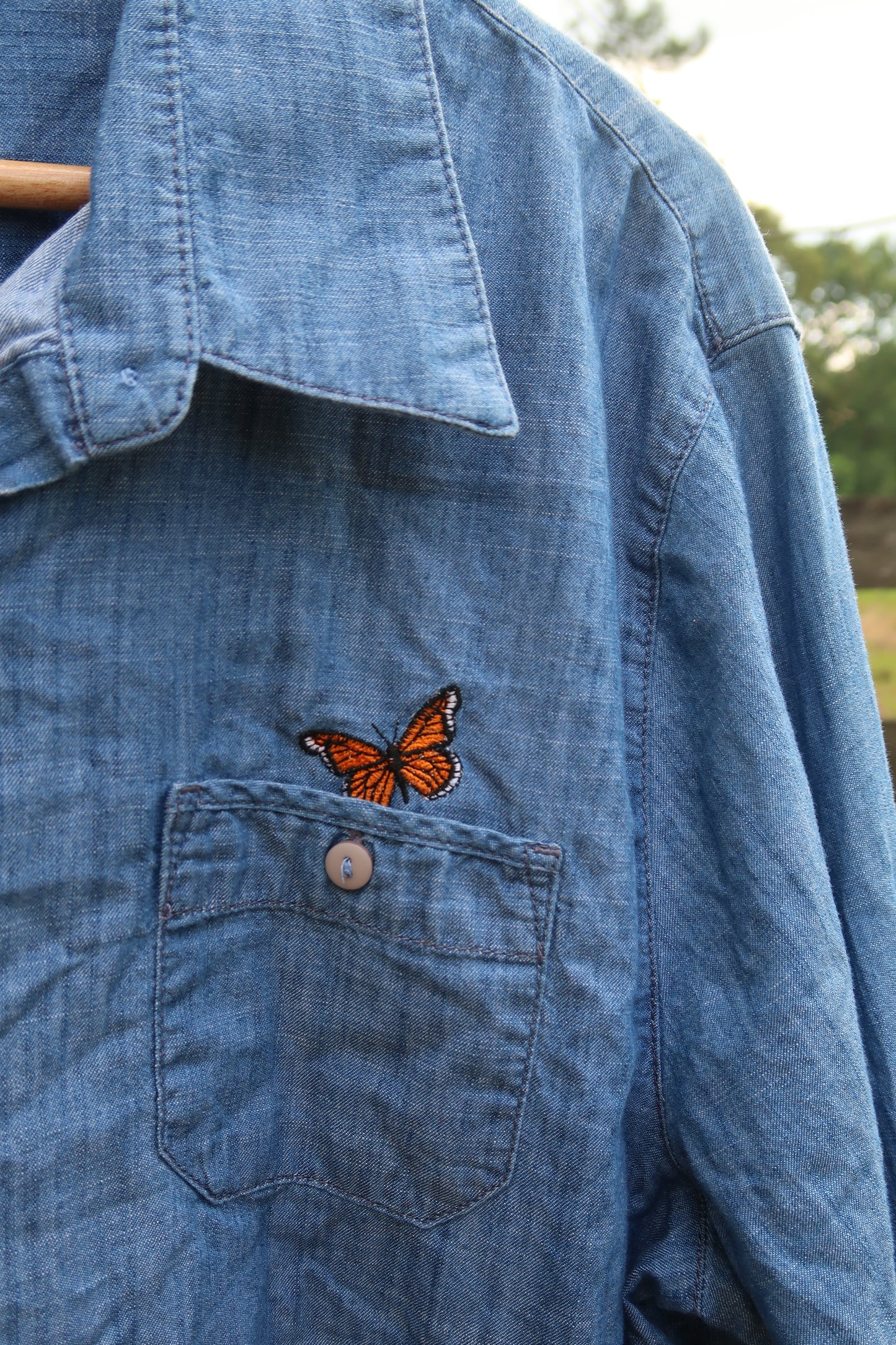 Precious Embroidered Button Up (XL)
