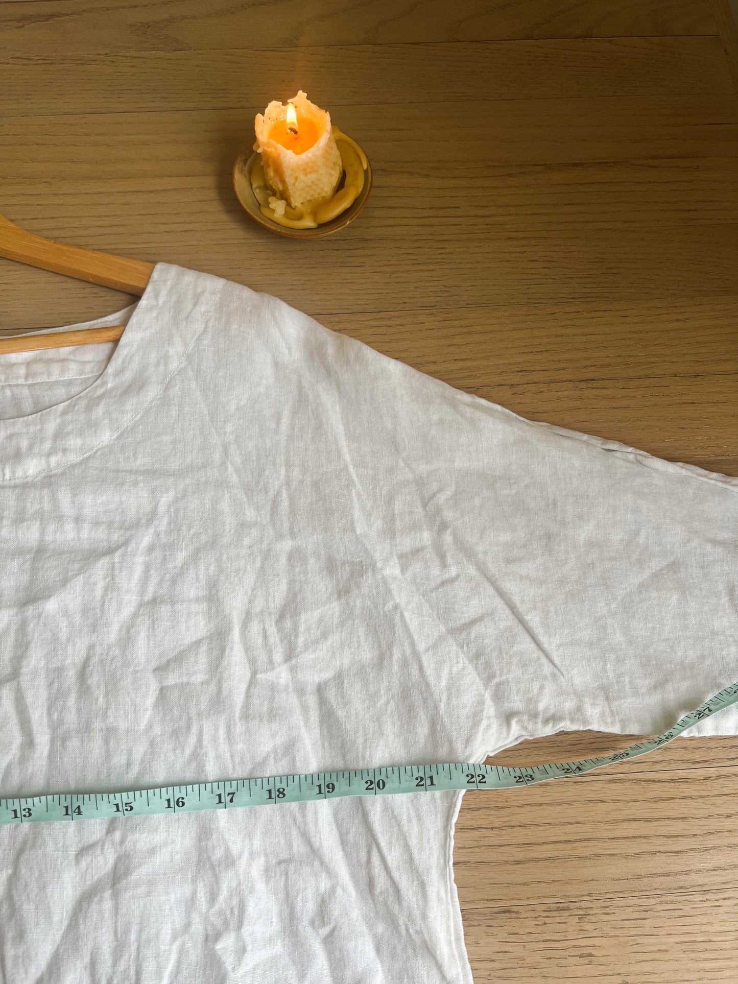 White Linen Blouse (L/XL)