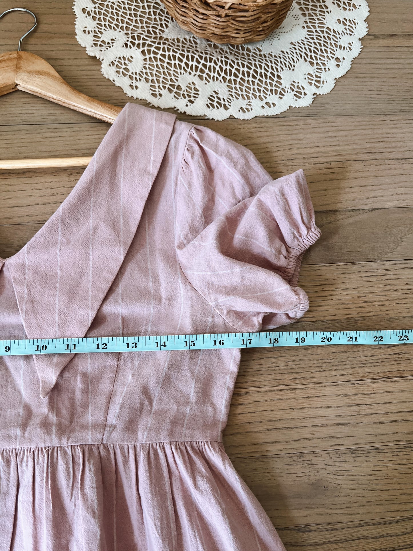 Adorable Dusty Pink Dress (M)