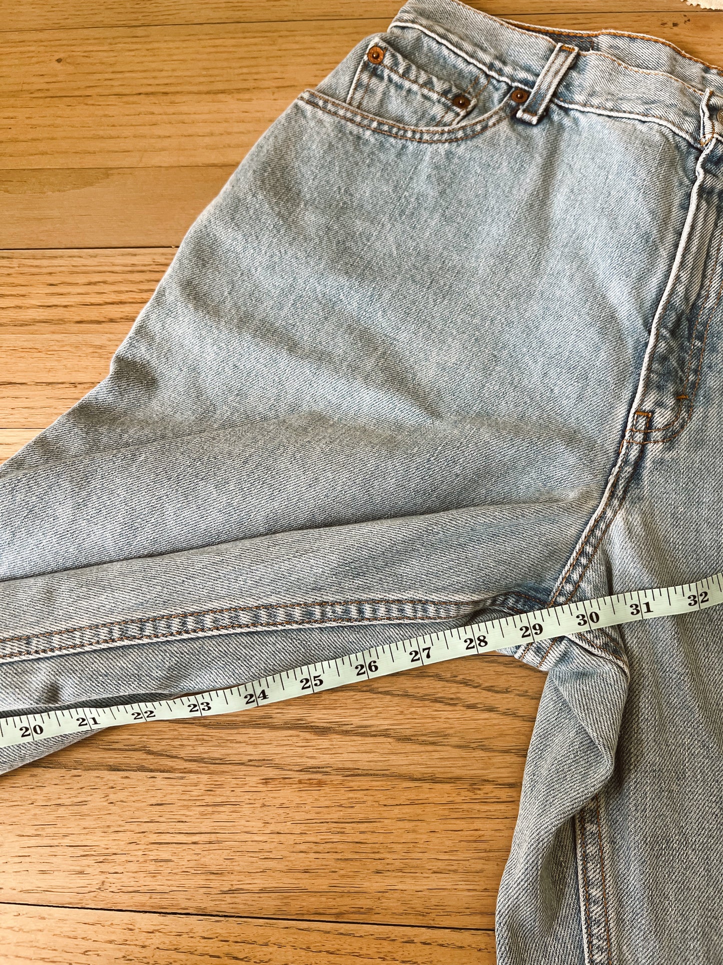 Vintage 550 Levi’s (31”W)