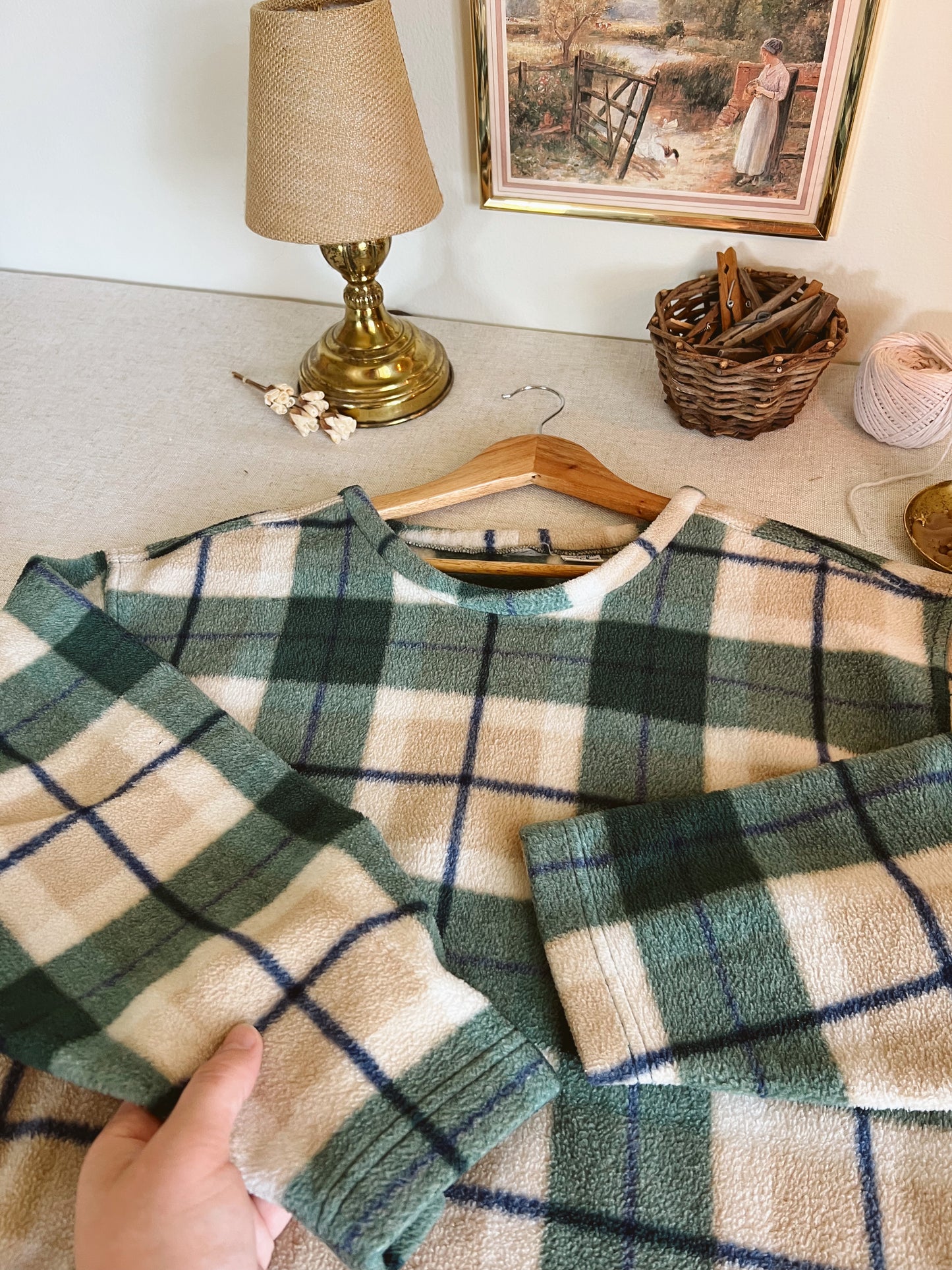 Cozy Fall Sweater (S/M)