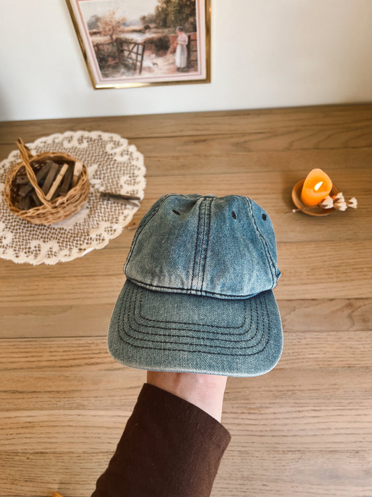 Denim Hat/Leather Buckle (OSFM)