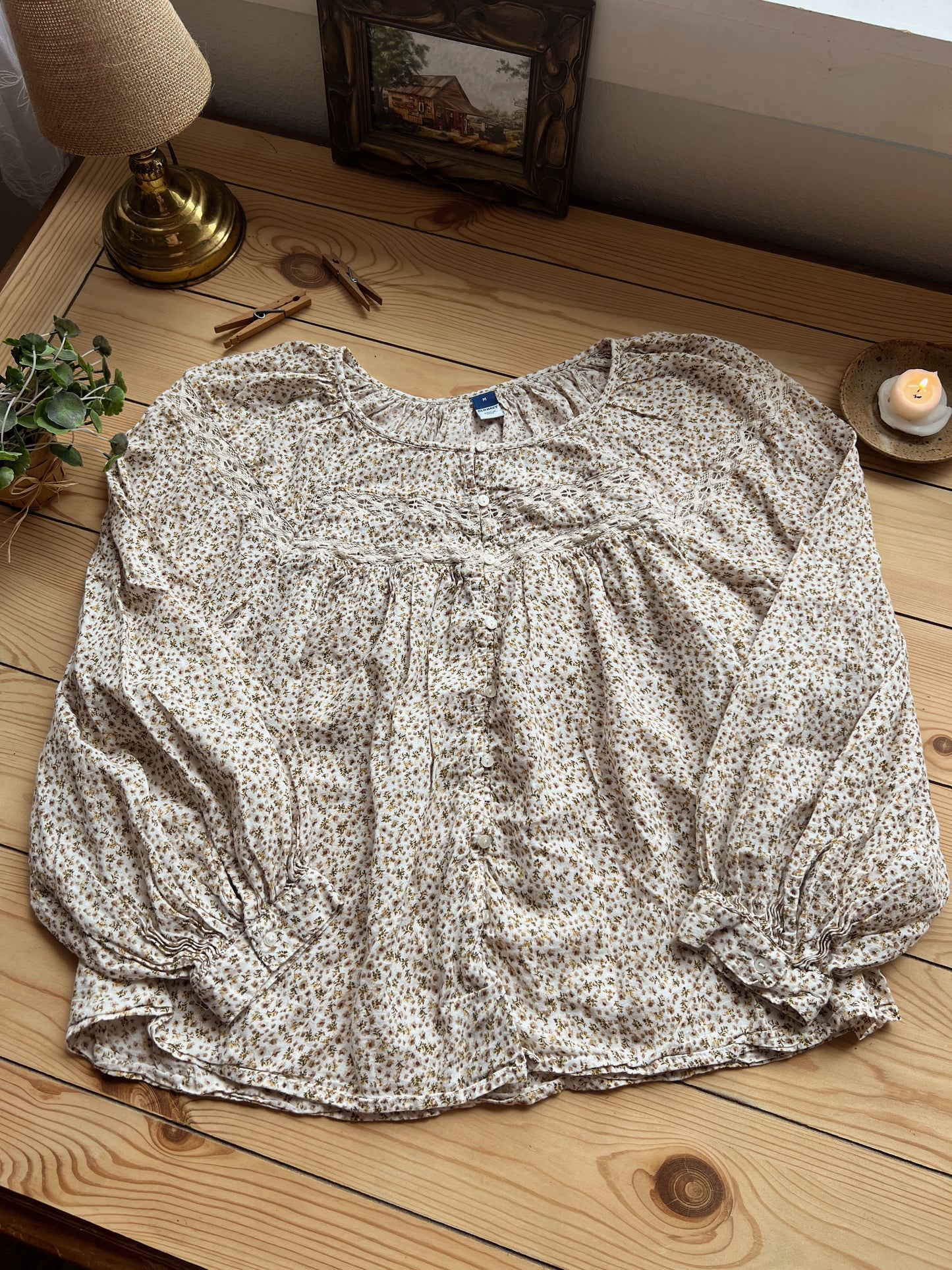 Dainty Floral Blouse (M)