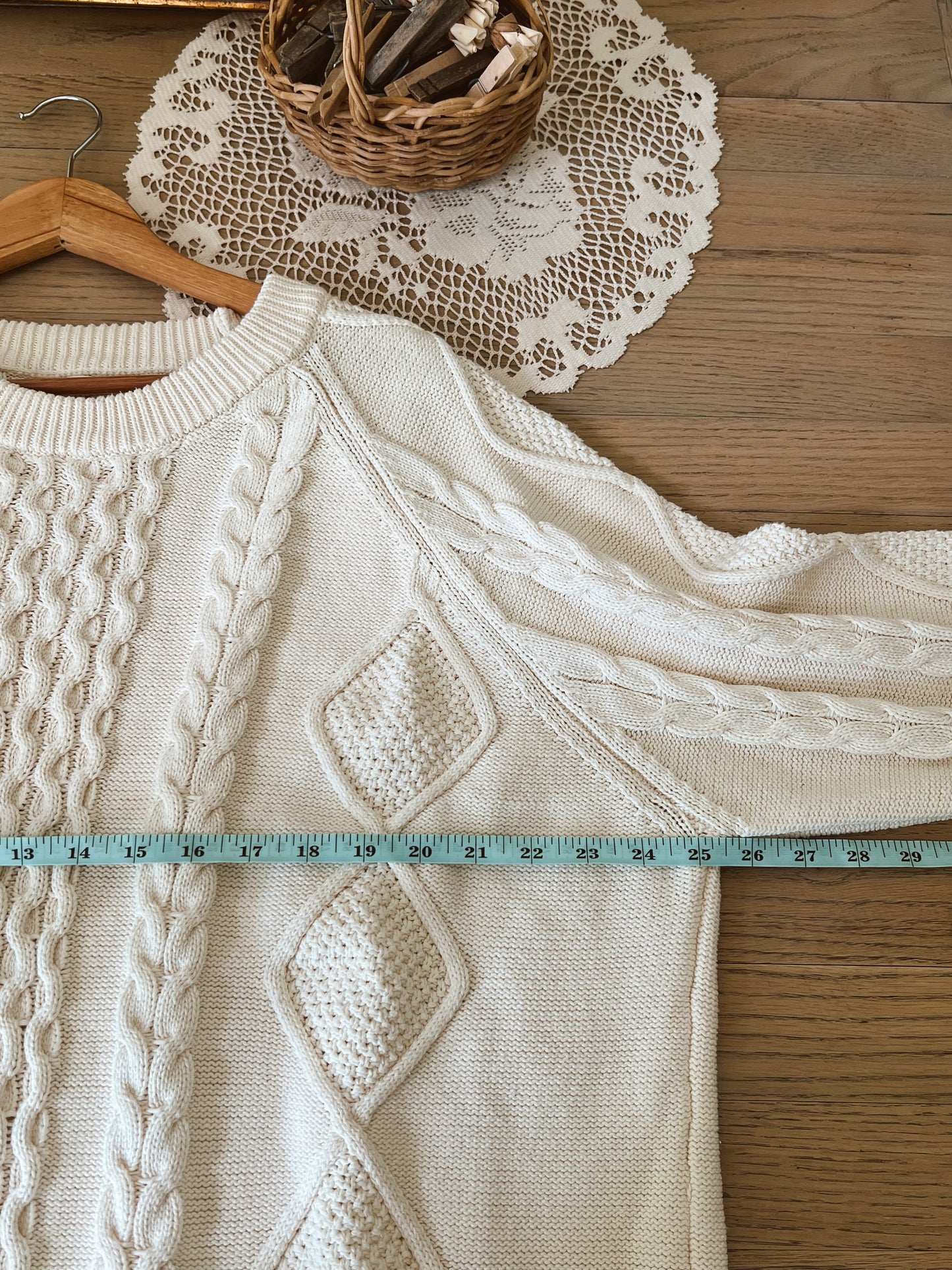Neuflora Cable Knit Sweater (XL)