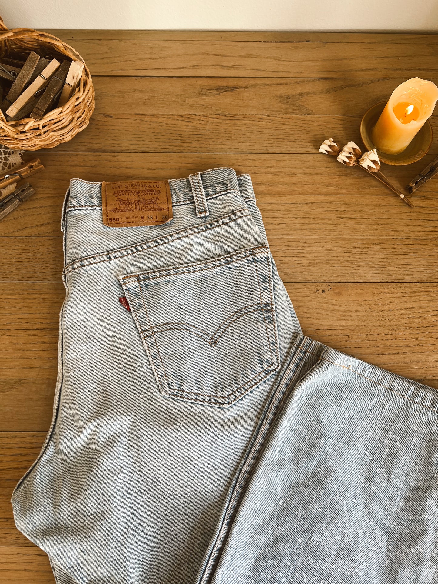 Vintage 550 Levi’s (36”W)