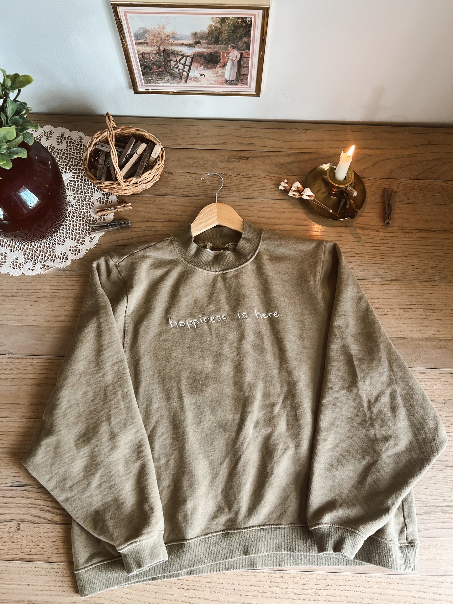 Happiness is Here Crew (L/XL)