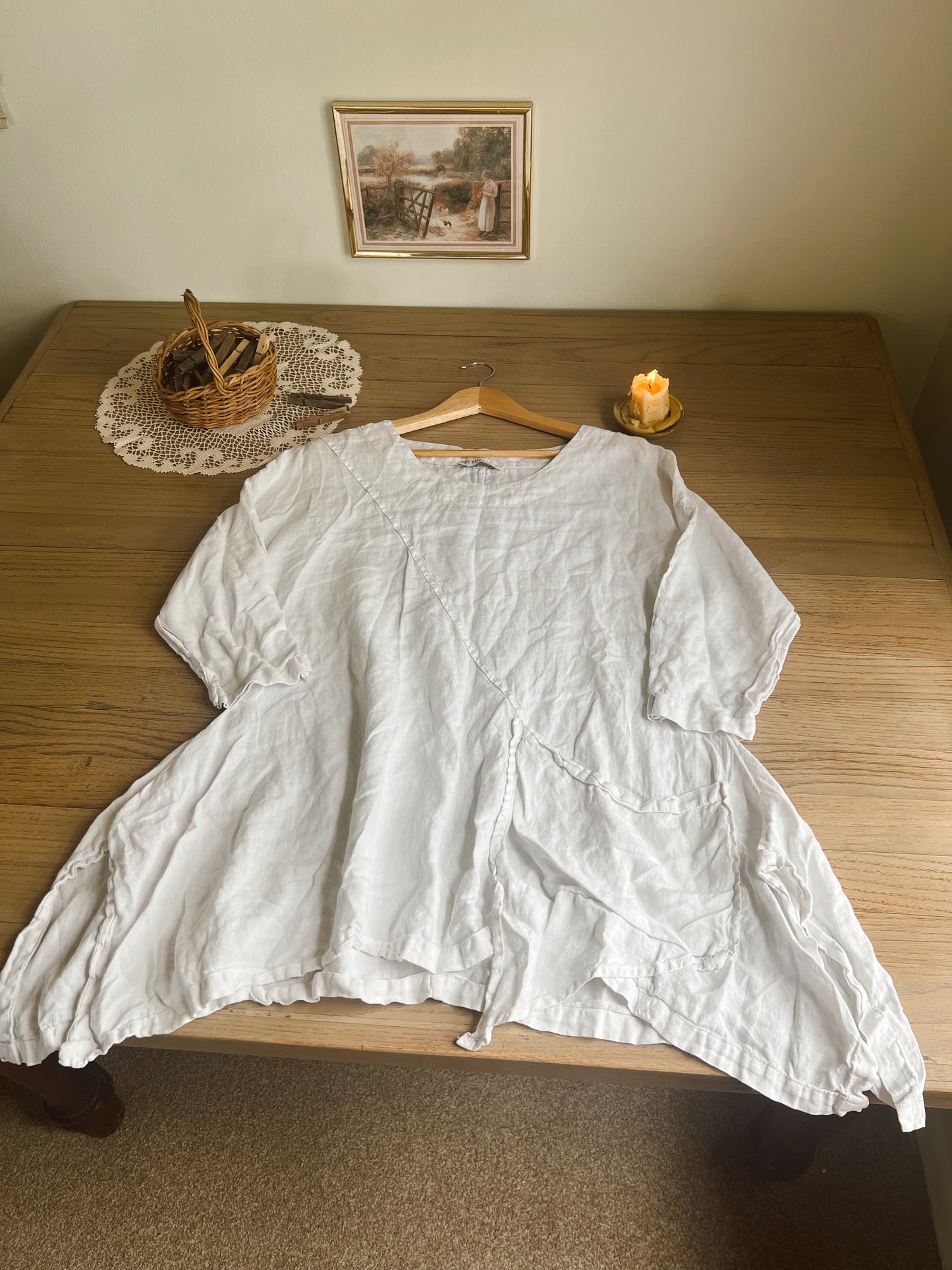 White Linen Blouse (L/XL)