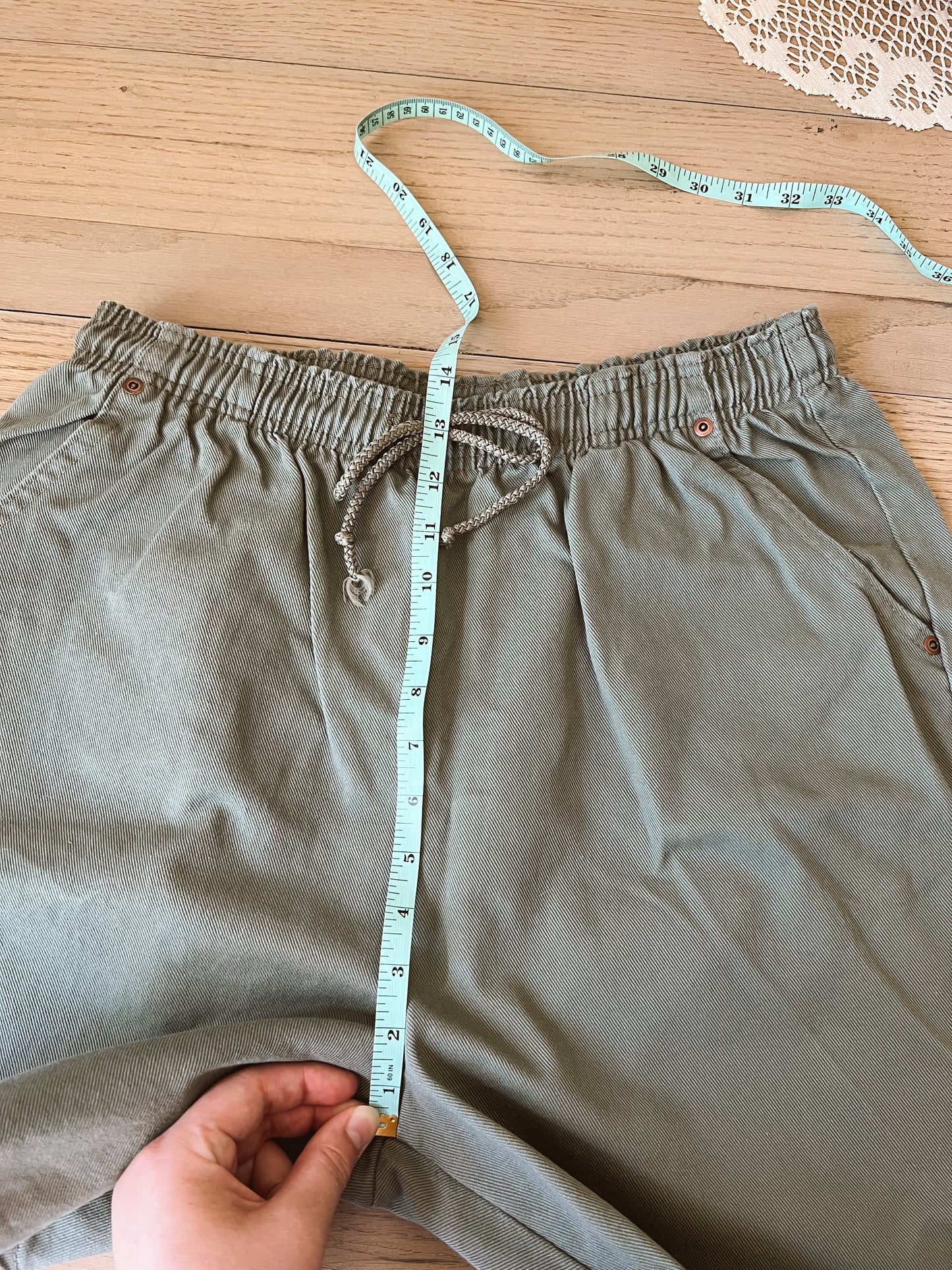 Vtg Denim Shorts (30”W)