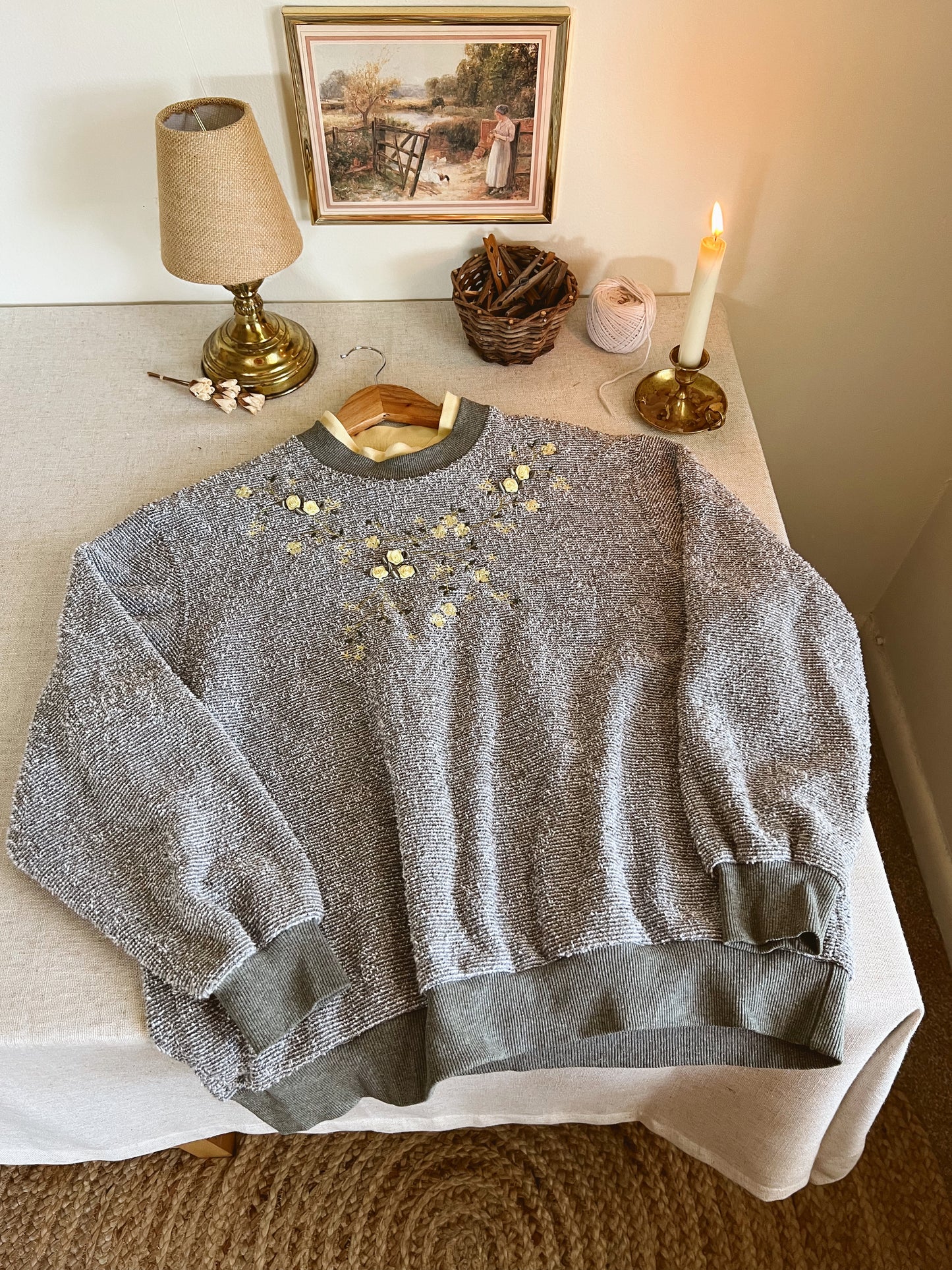 Dainty Vintage Sweater (M)