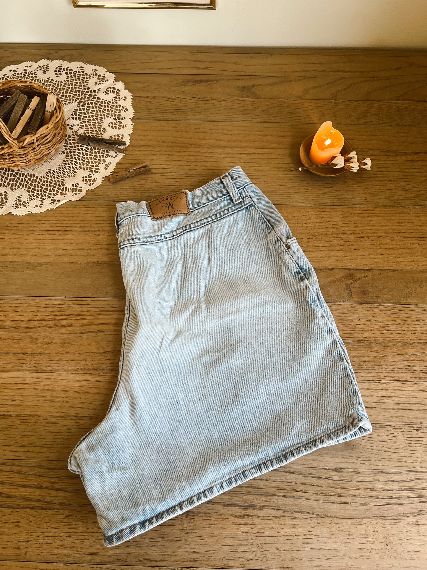 Light Wash Wrangler Denim Shorts (34”W)