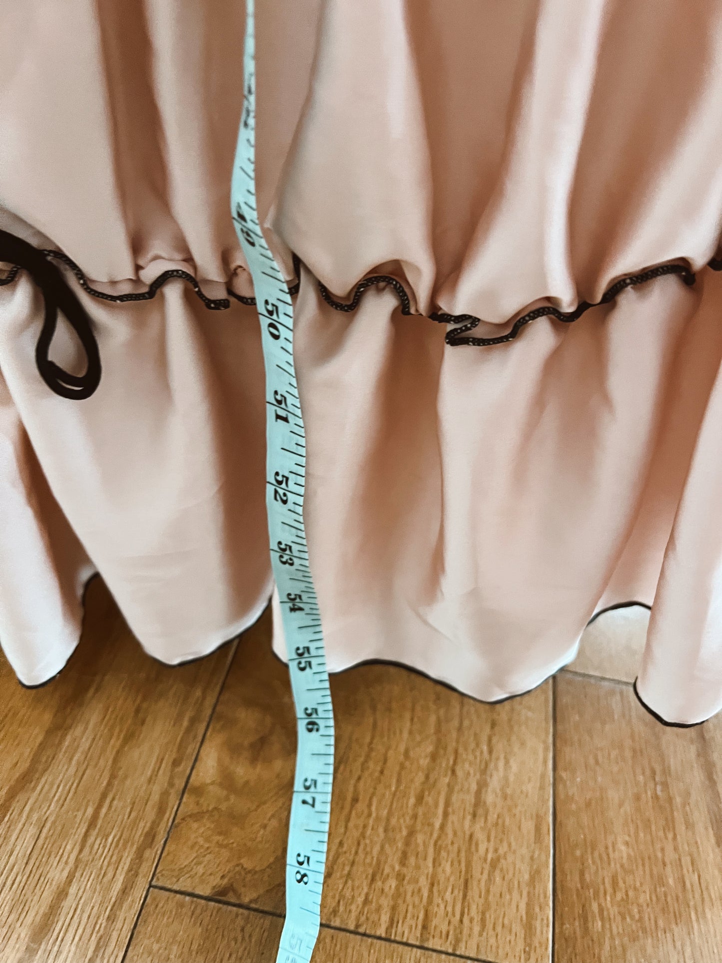 Gorgeous Dress (M)