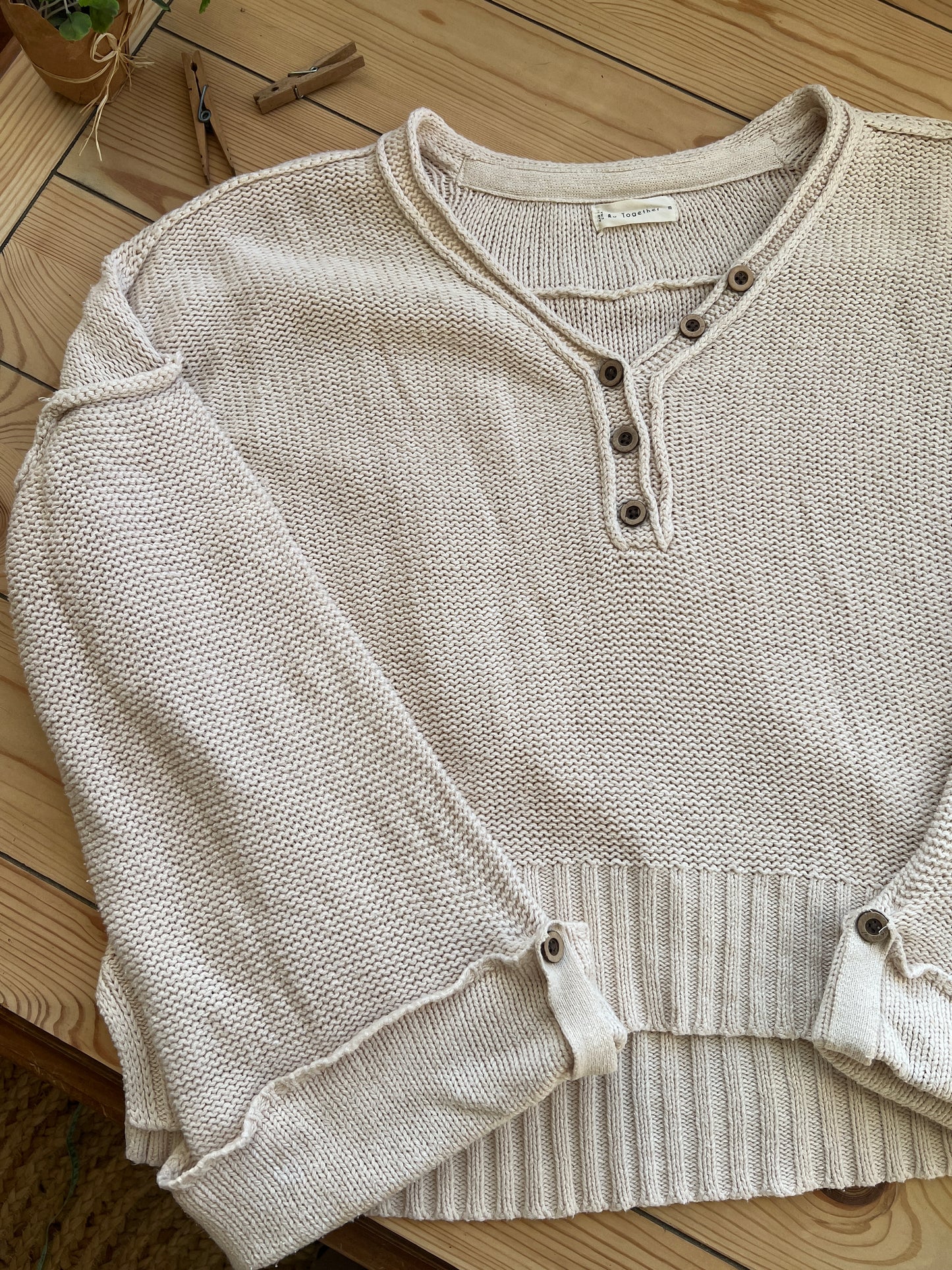 Oat Sweater (M)