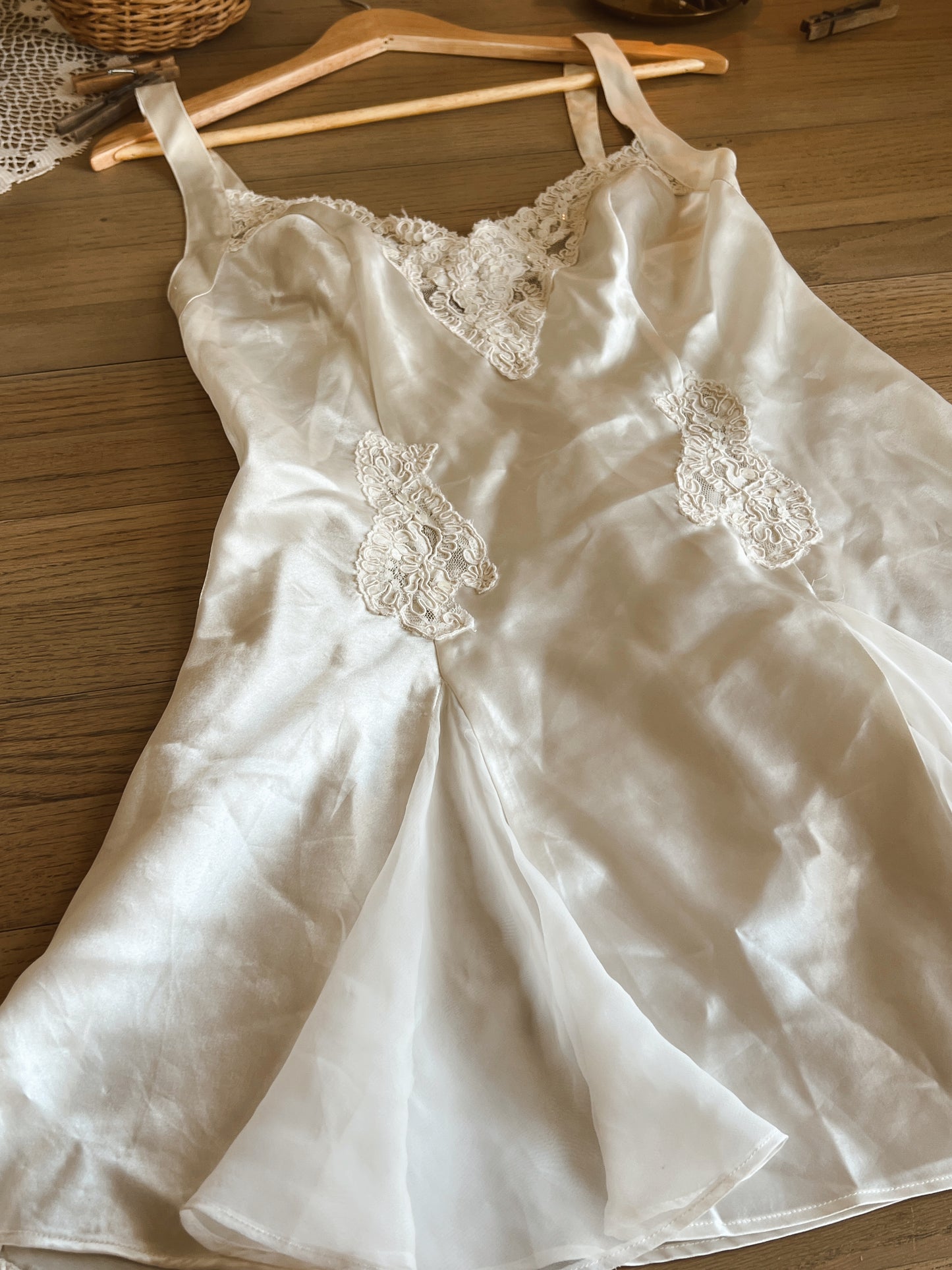 VS Bridal Gown (S)