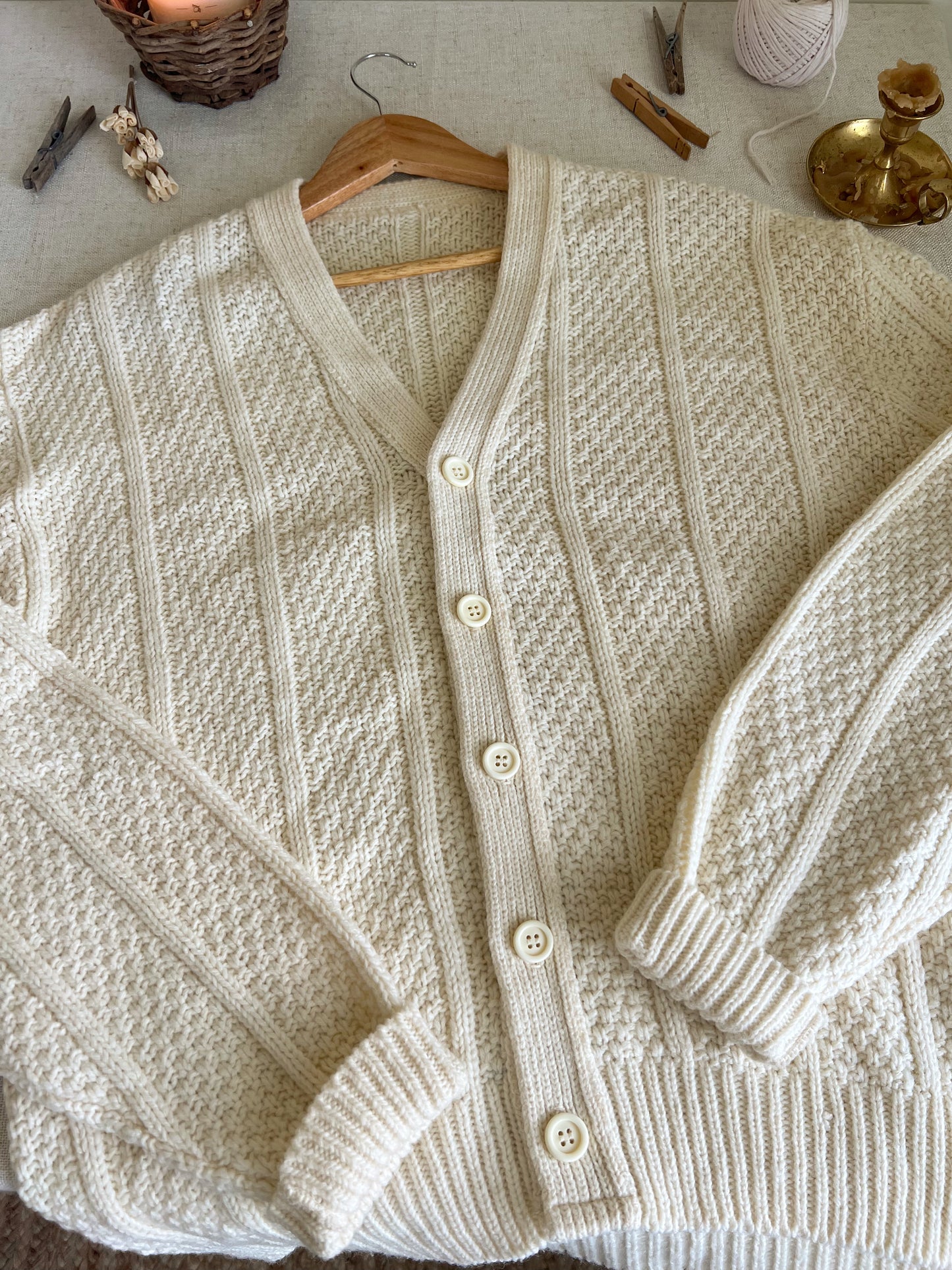 Vintage Knit Cardigan (L/XL)