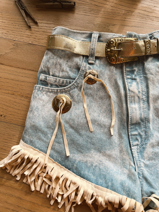 Vtg Western Fringe Shorts (26”W)