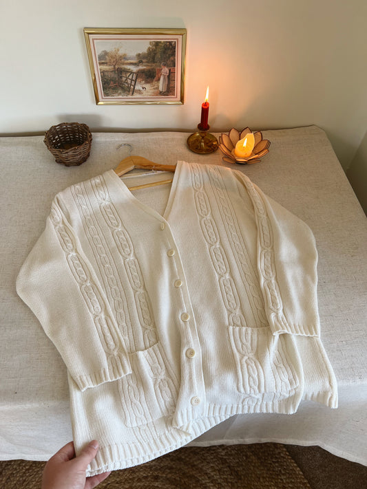 Cozy Vtg Cardigan (XL)