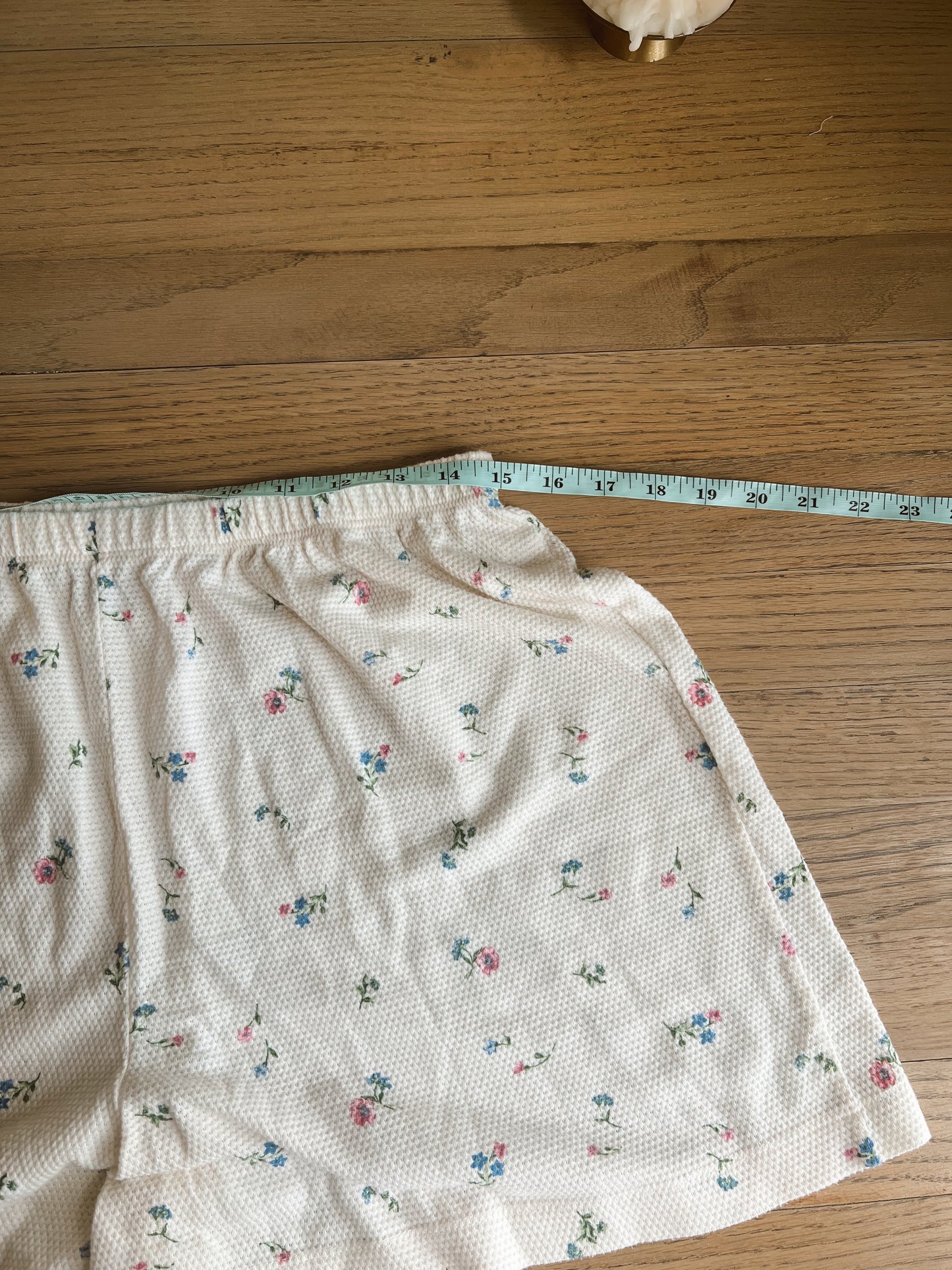 Vintage Floral Shorts (L)