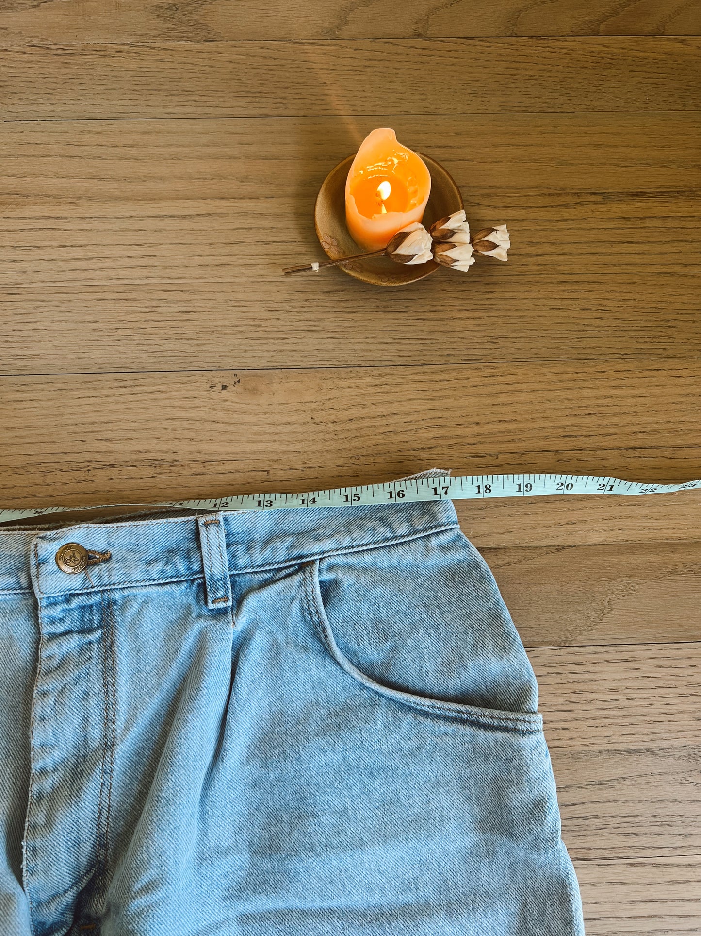 Light Wash Wrangler Denim Shorts (34”W)