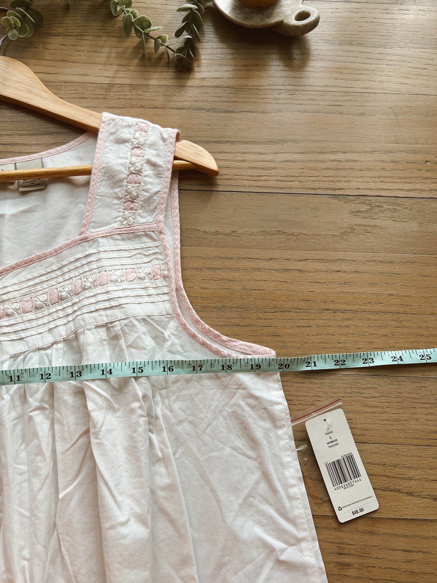 Vintage Nightgown (L)