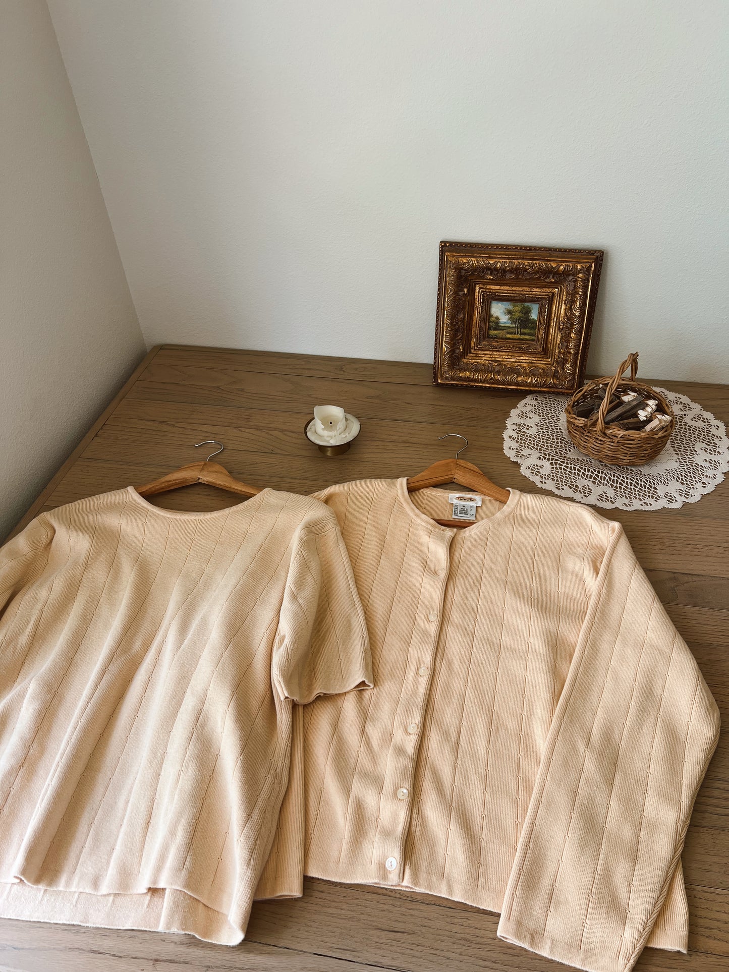 Vtg Butter Yellow Tee & Cardigan (XL)
